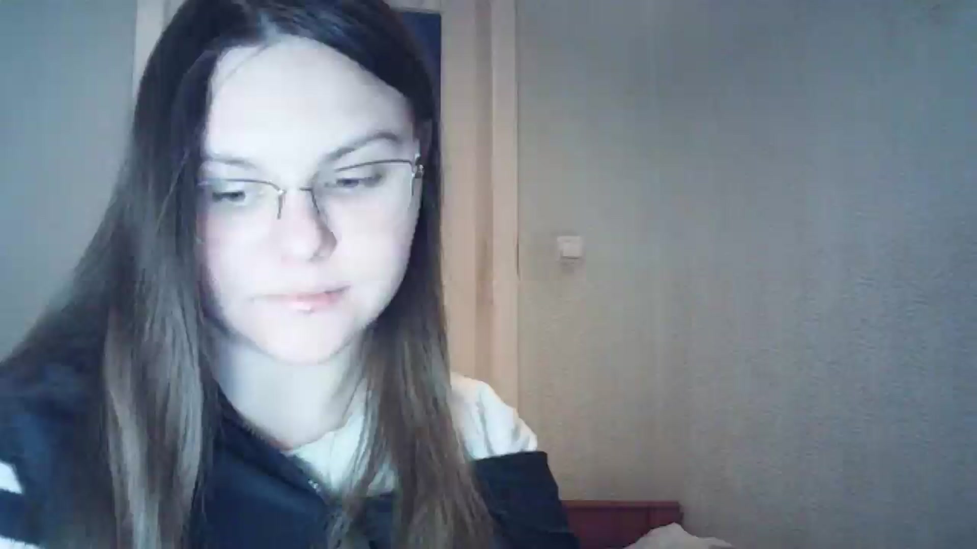 Gallery image thumbnail from Blush_Noir's myfreecams stream on, 12/20/2024, 14:15 image 17 of 20