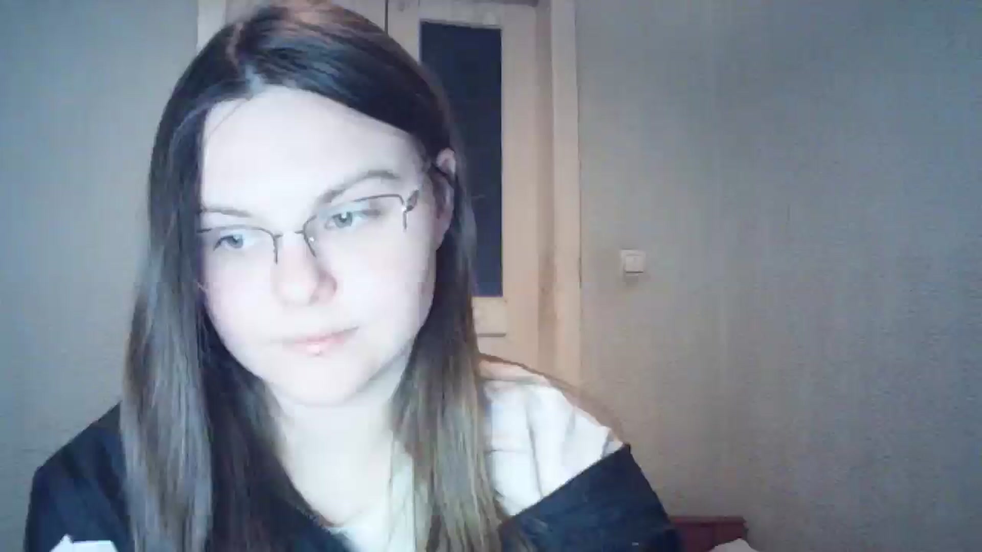 Gallery image thumbnail from Blush_Noir's myfreecams stream on, 12/20/2024, 14:15 image 8 of 20