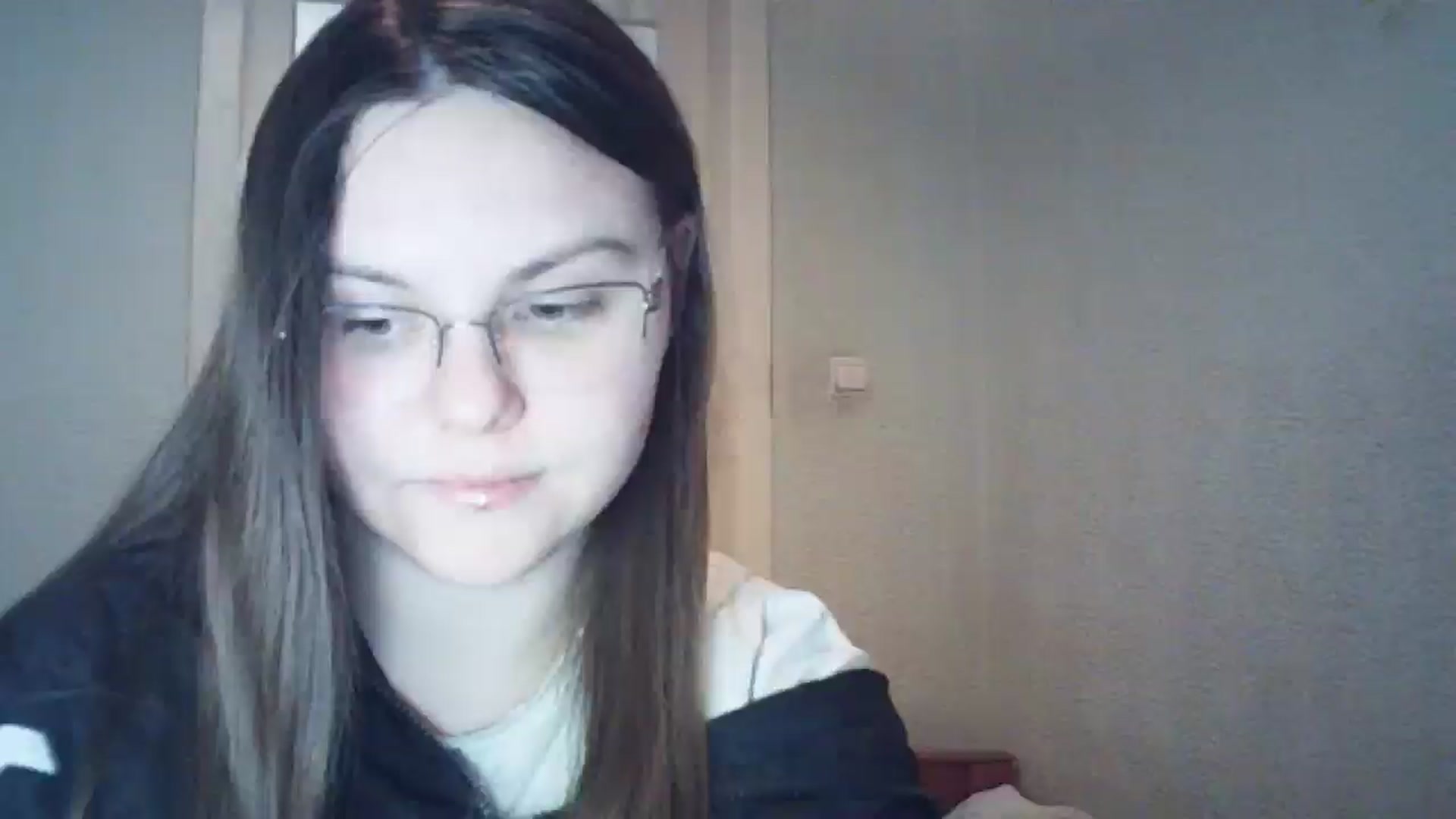 Gallery image thumbnail from Blush_Noir's myfreecams stream on, 12/20/2024, 14:34 image 2 of 20