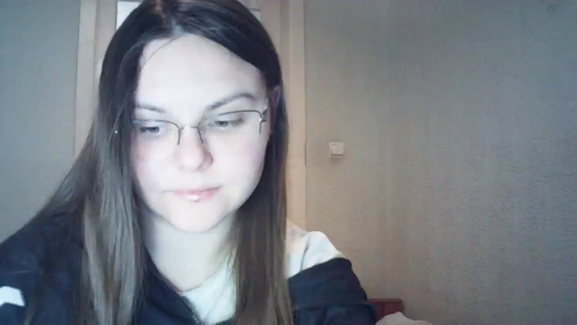Gallery image thumbnail from Blush_Noir's myfreecams stream on, 12/20/2024, 14:34 image 1 of 20