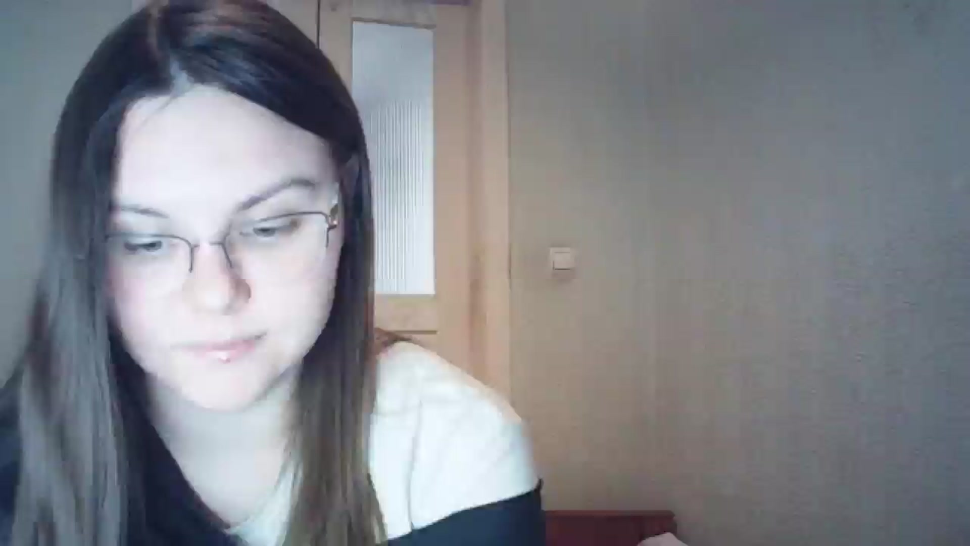 Gallery image thumbnail from Blush_Noir's myfreecams stream on, 12/20/2024, 14:34 image 7 of 20