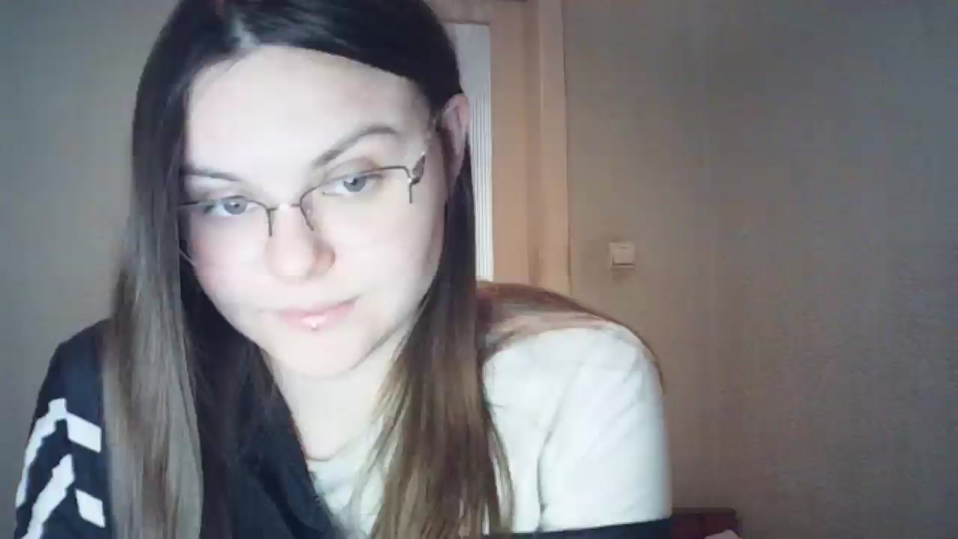 Gallery image thumbnail from Blush_Noir's myfreecams stream on, 12/20/2024, 15:28 image 14 of 20