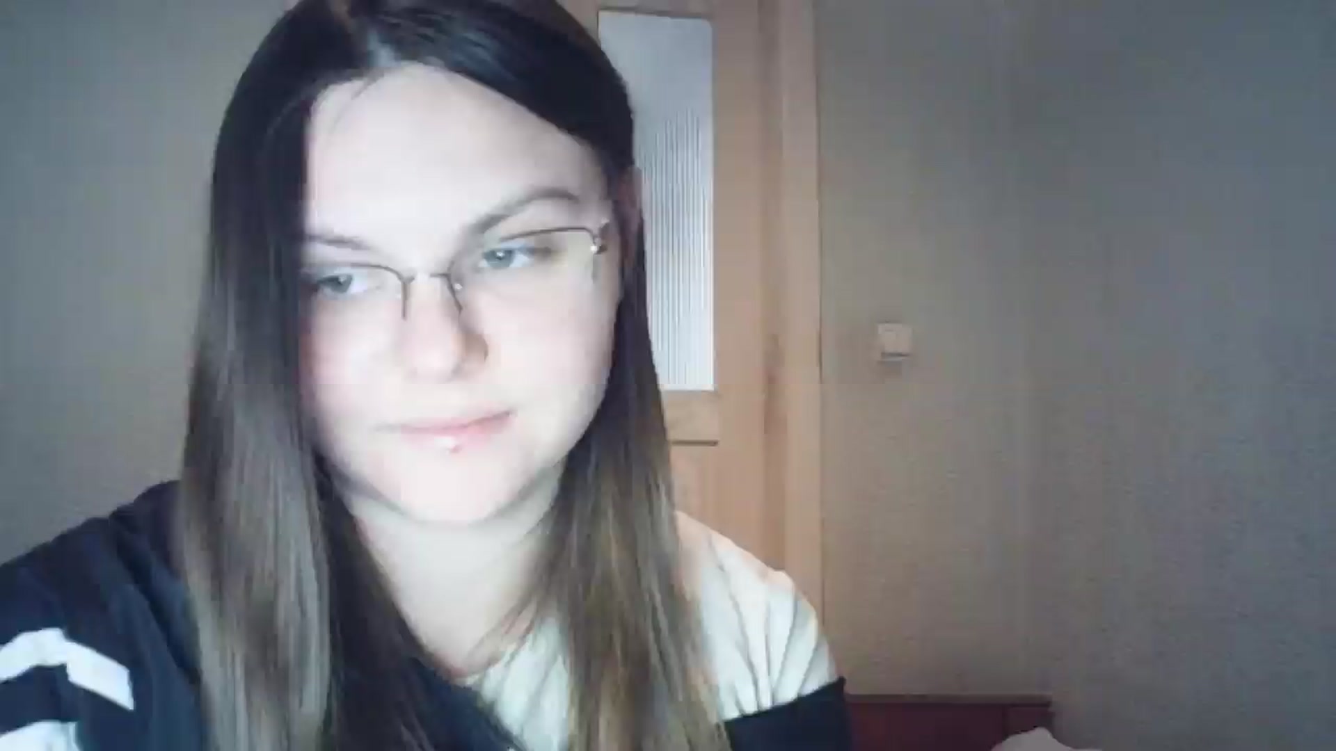 Gallery image thumbnail from Blush_Noir's myfreecams stream on, 12/20/2024, 15:28 image 8 of 20
