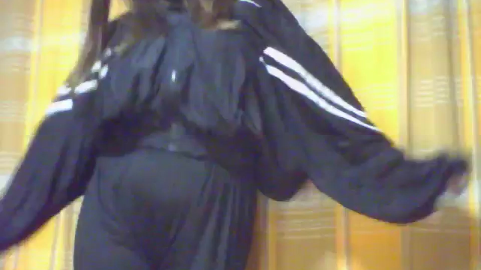 Gallery image thumbnail from Blush_Noir's myfreecams stream on, 12/27/2024, 19:58 image 15 of 20