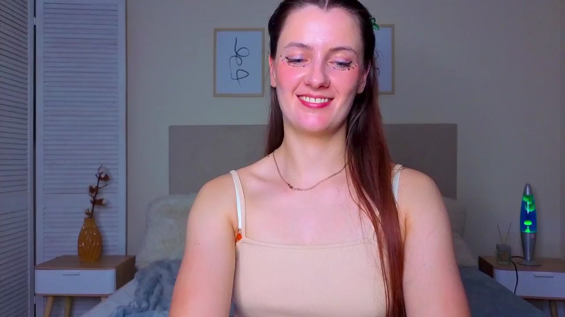 Gallery image thumbnail from Blush_flower's myfreecams stream on, 06/03/2025, 08:22 image 9 of 20