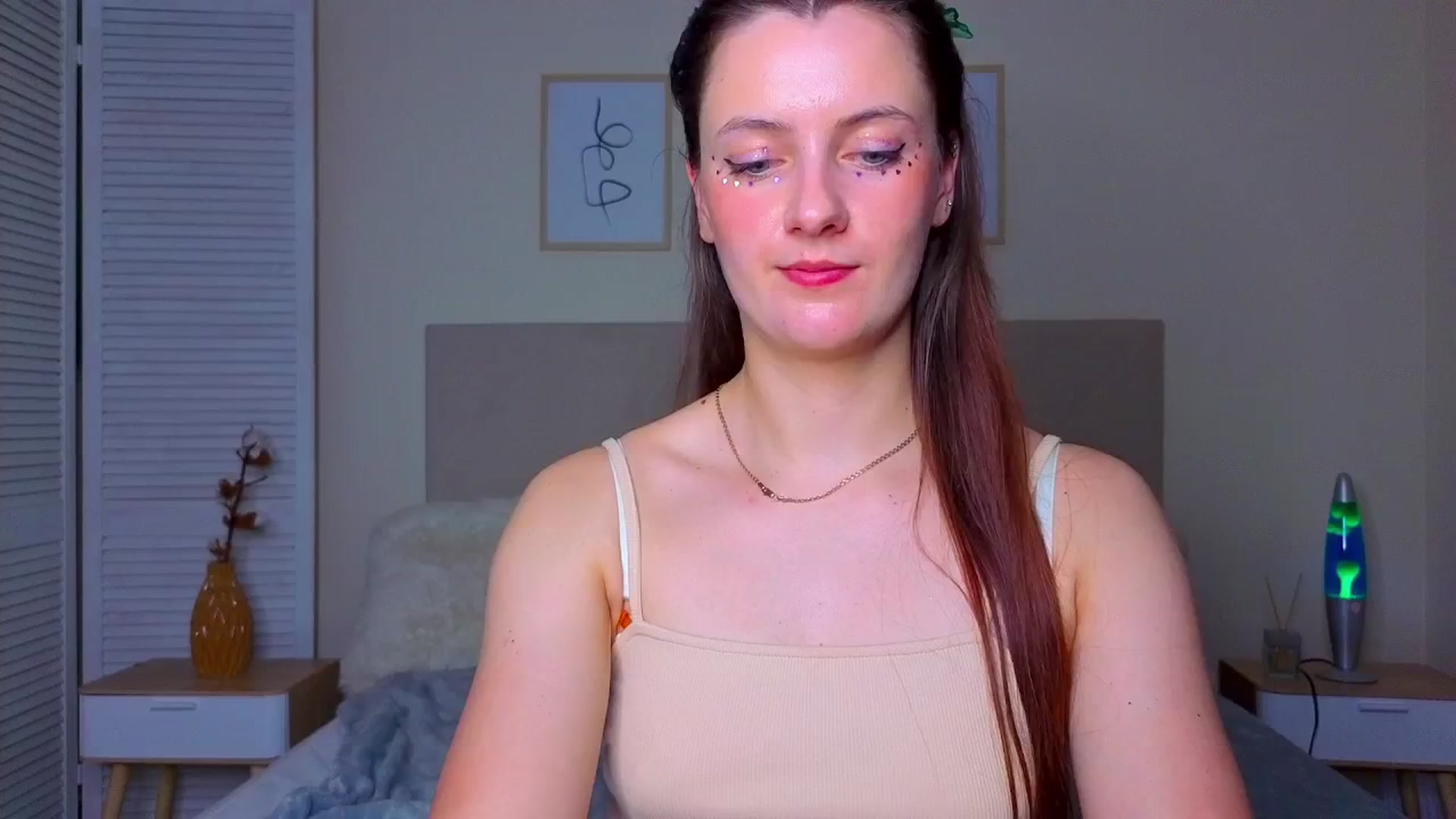 Gallery image thumbnail from Blush_flower's myfreecams stream on, 06/03/2025, 08:22 image 18 of 20