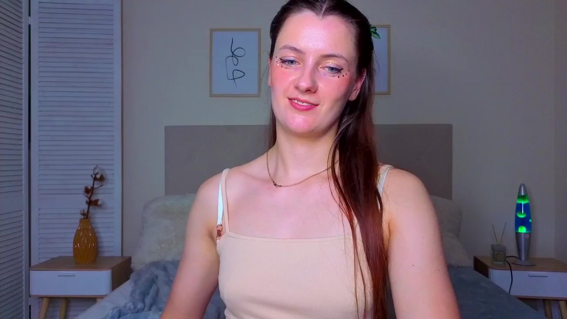 Gallery image thumbnail from Blush_flower's myfreecams stream on, 06/03/2025, 08:22 image 13 of 20