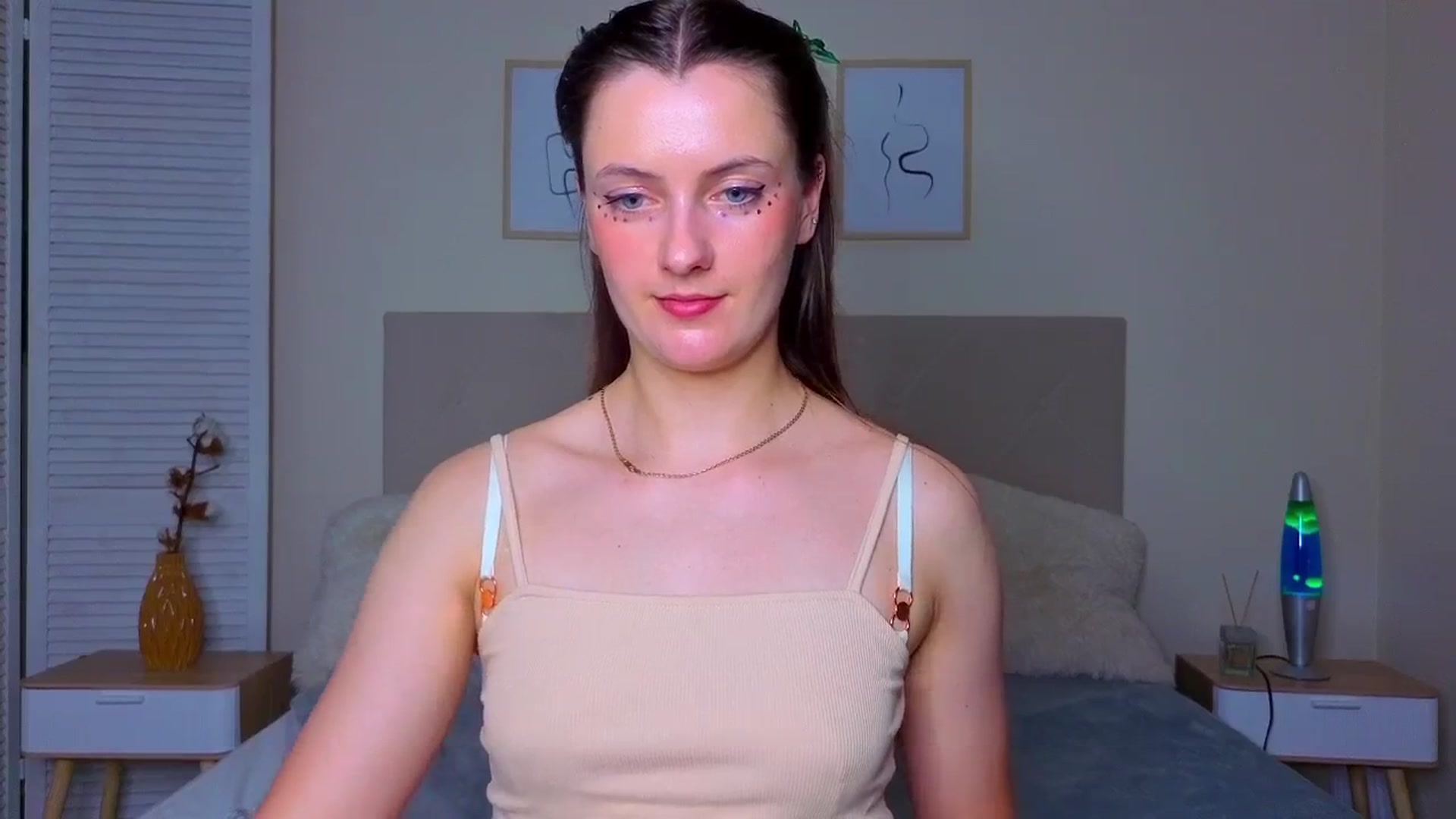 Gallery image thumbnail from Blush_flower's myfreecams stream on, 06/03/2025, 09:23 image 14 of 20