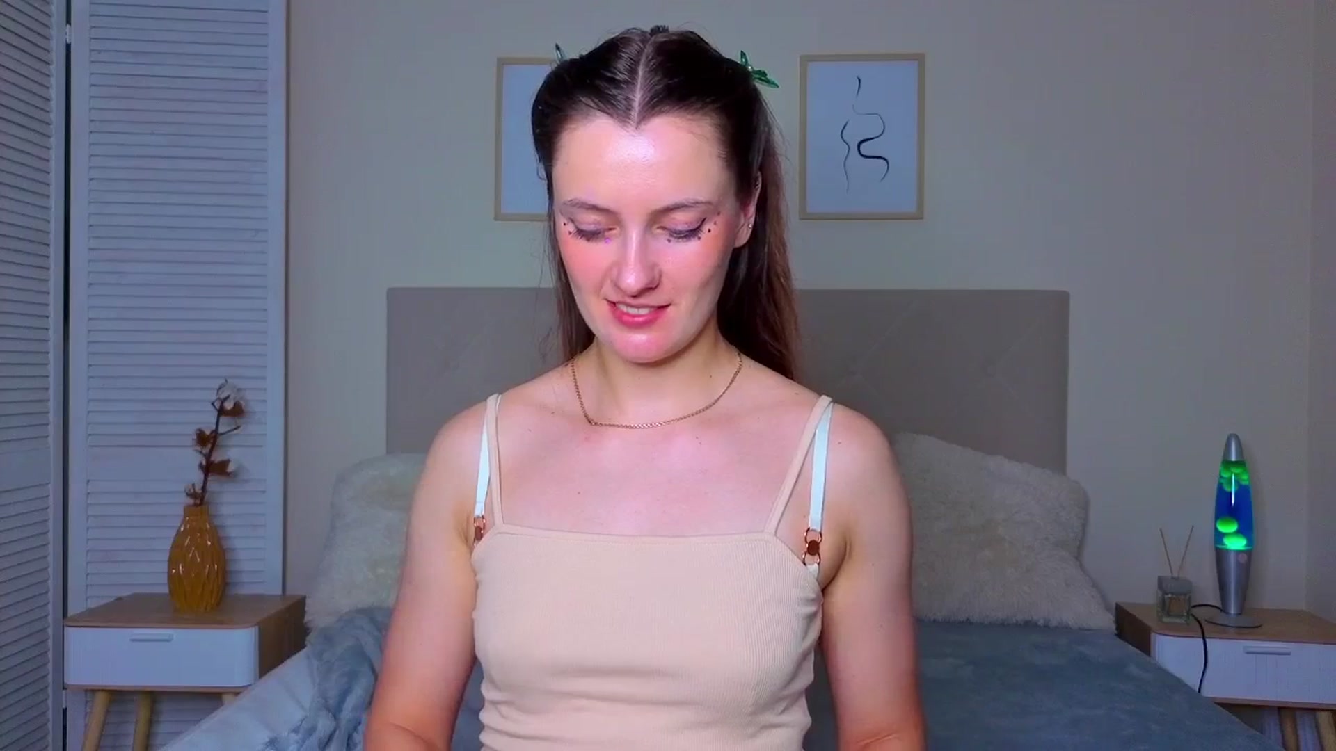 Gallery image thumbnail from Blush_flower's myfreecams stream on, 06/03/2025, 09:23 image 18 of 20