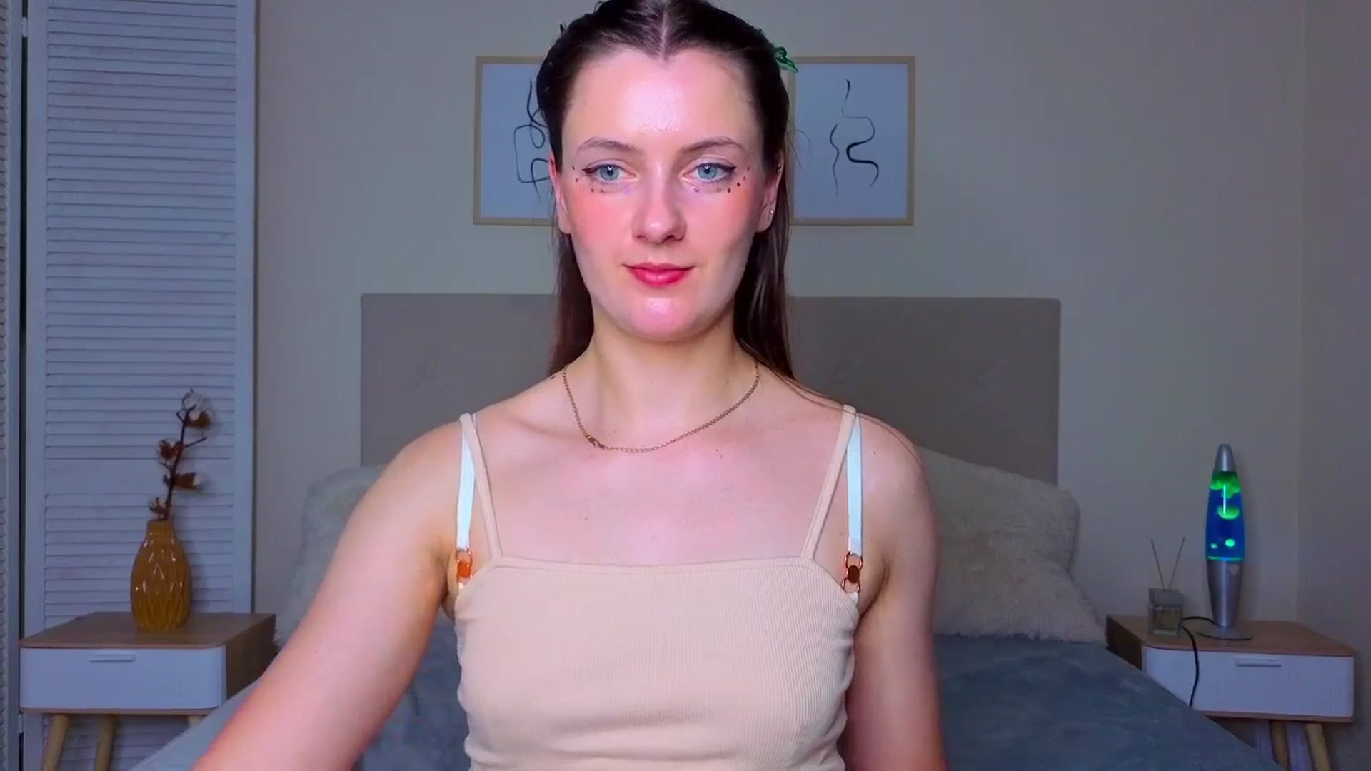 Gallery image thumbnail from Blush_flower's myfreecams stream on, 06/03/2025, 09:23 image 12 of 20