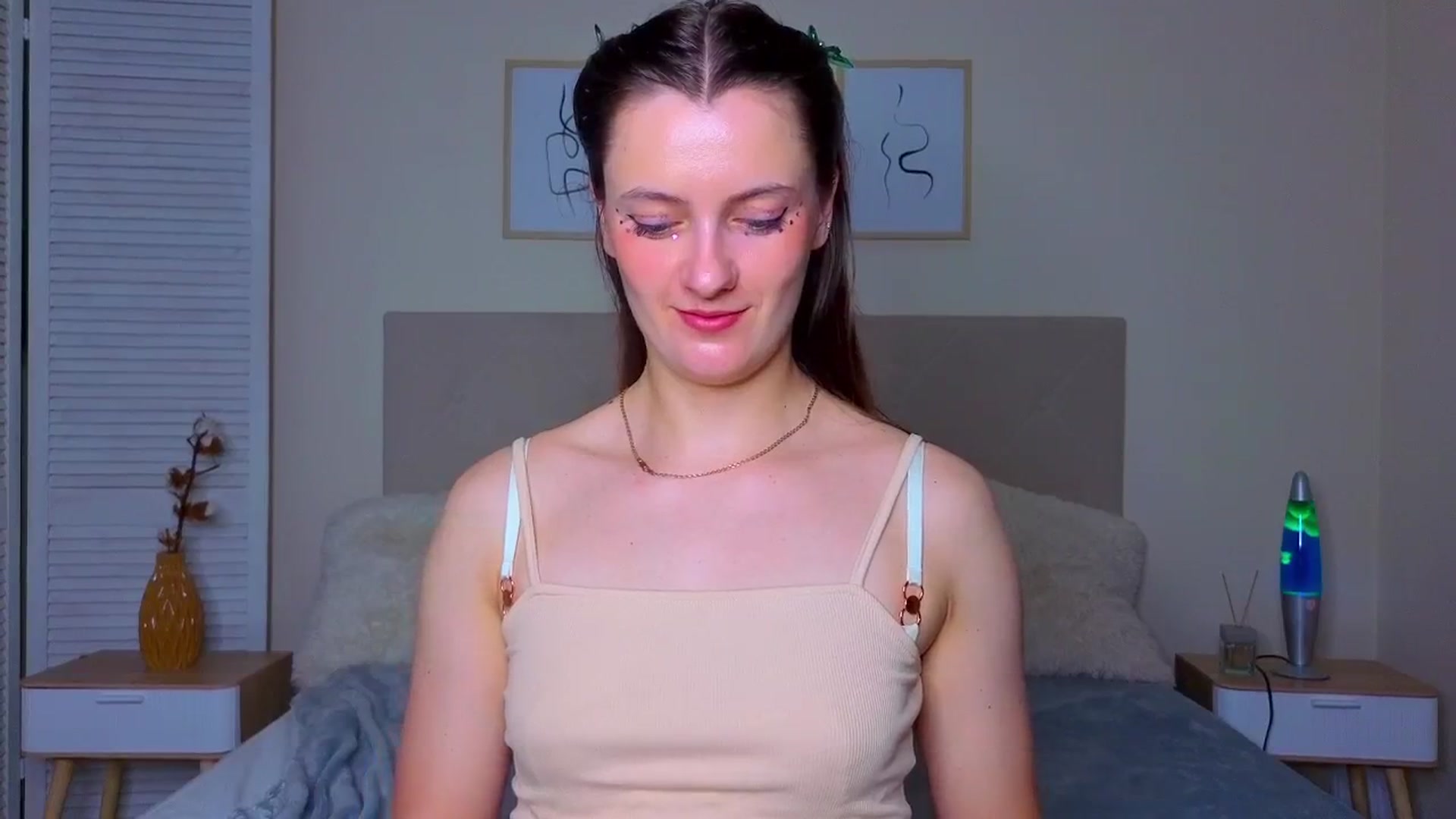 Gallery image thumbnail from Blush_flower's myfreecams stream on, 06/03/2025, 09:23 image 8 of 20