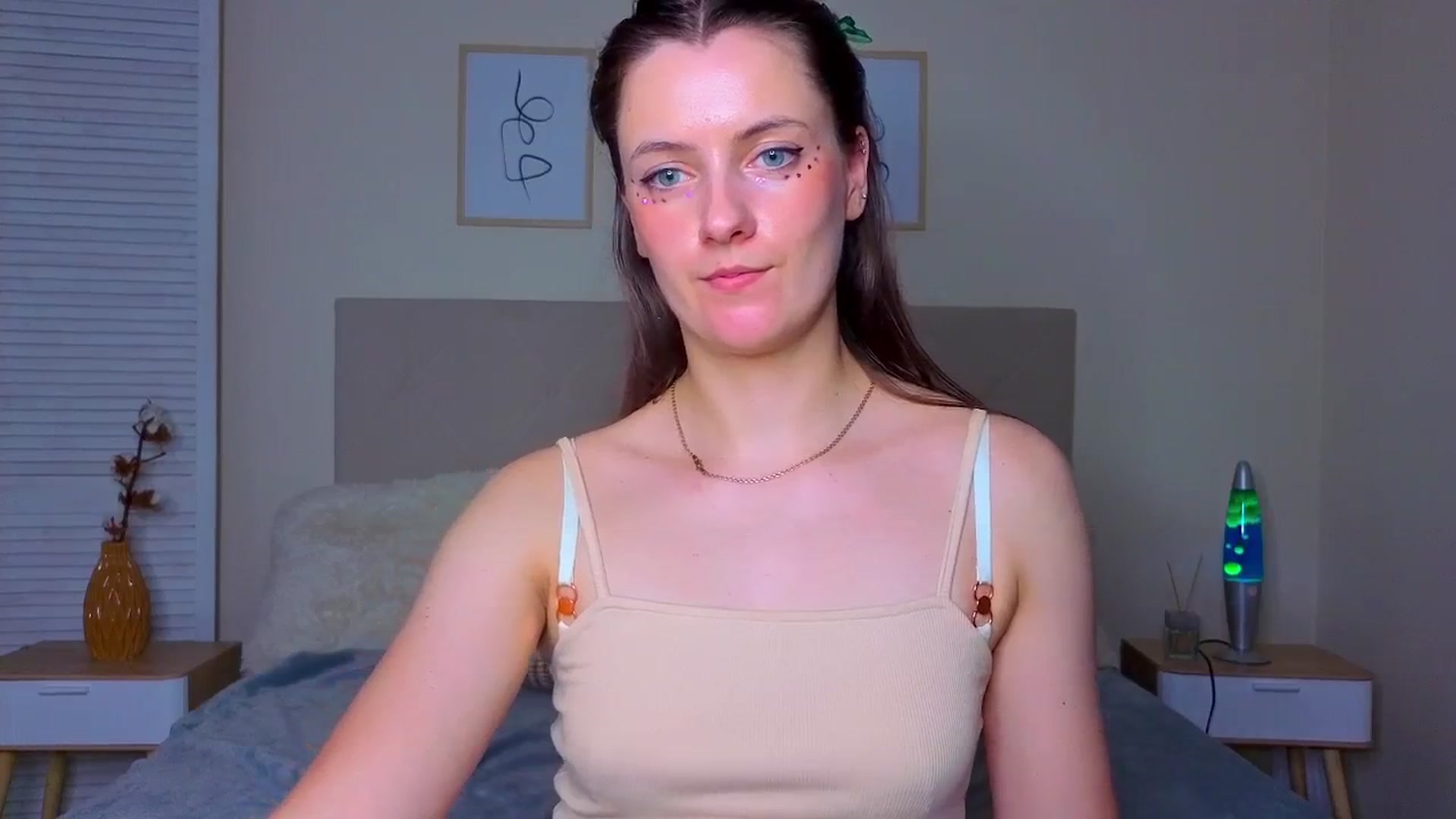 Gallery image thumbnail from Blush_flower's myfreecams stream on, 06/03/2025, 10:29 image 14 of 20