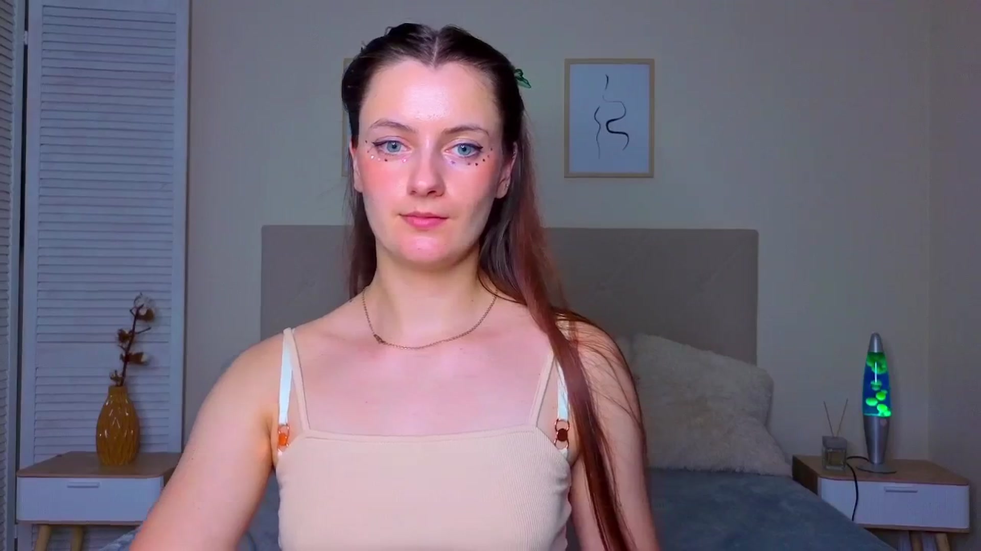 Gallery image thumbnail from Blush_flower's myfreecams stream on, 06/03/2025, 11:53 image 10 of 20