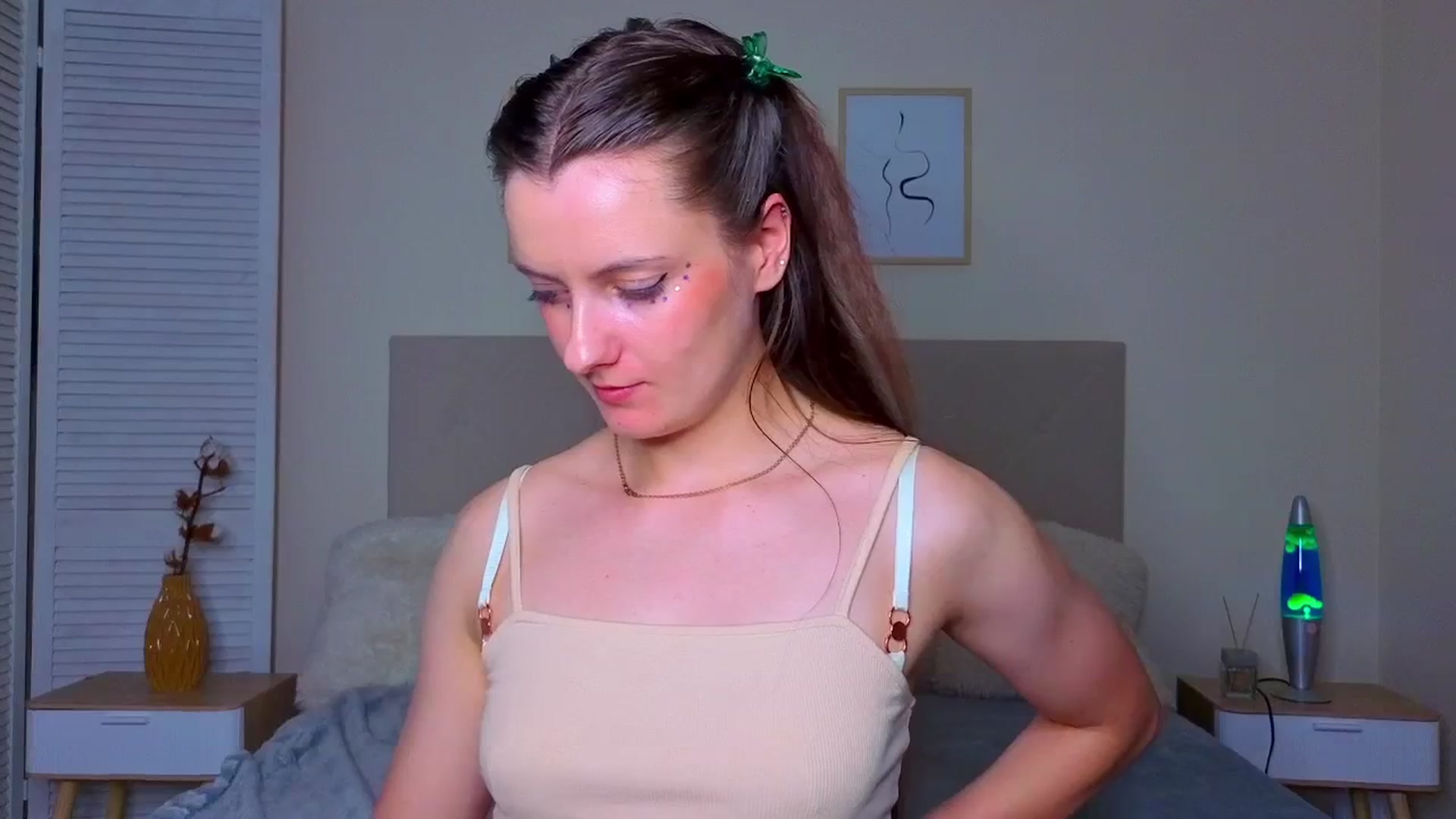 Gallery image thumbnail from Blush_flower's myfreecams stream on, 06/03/2025, 11:53 image 15 of 20