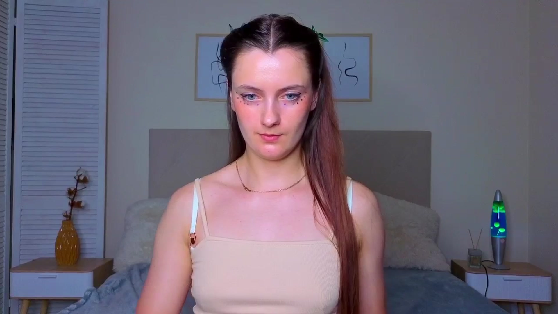 Gallery image thumbnail from Blush_flower's myfreecams stream on, 06/03/2025, 11:53 image 12 of 20