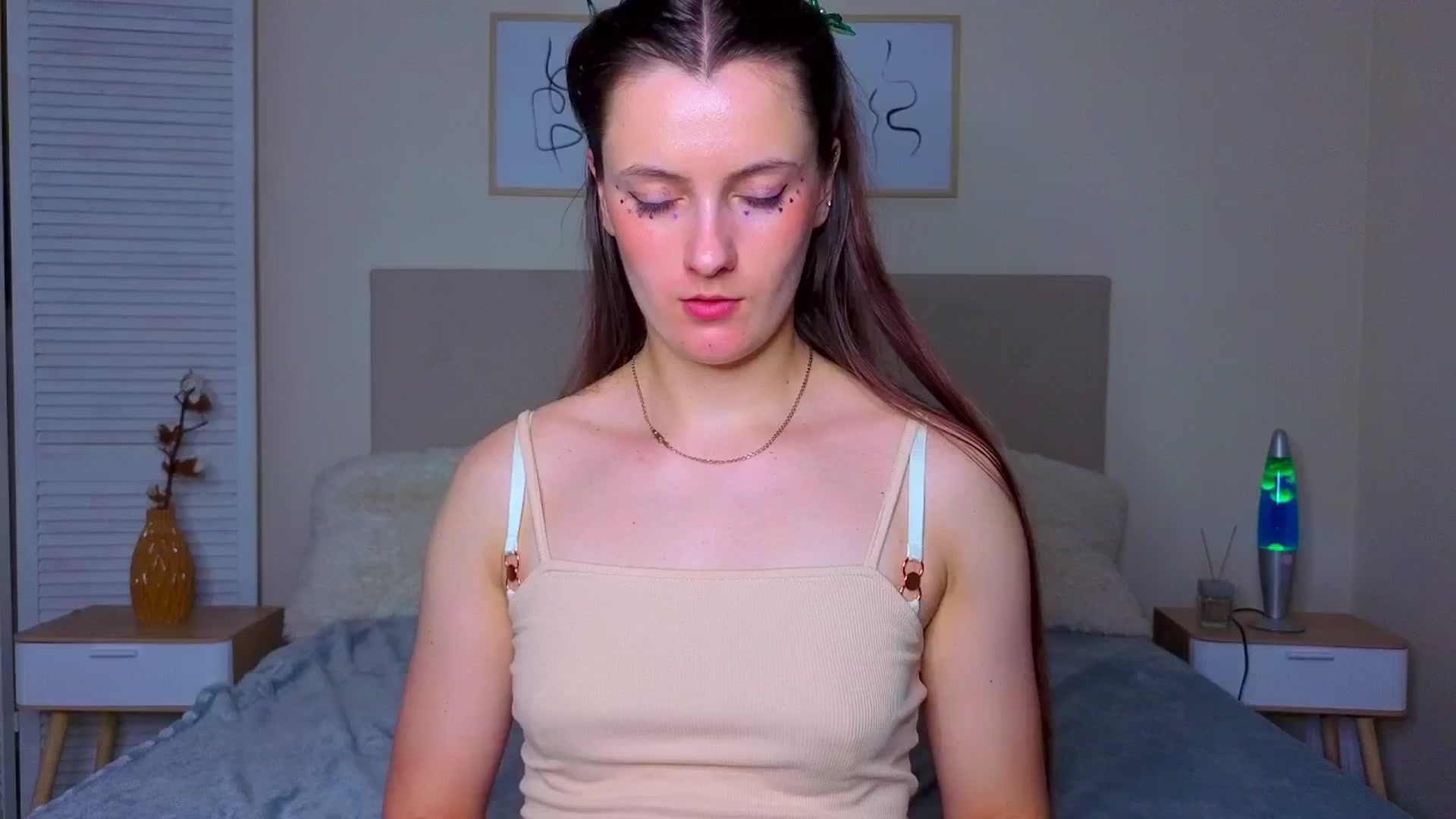 Gallery image thumbnail from Blush_flower's myfreecams stream on, 06/03/2025, 11:53 image 1 of 20
