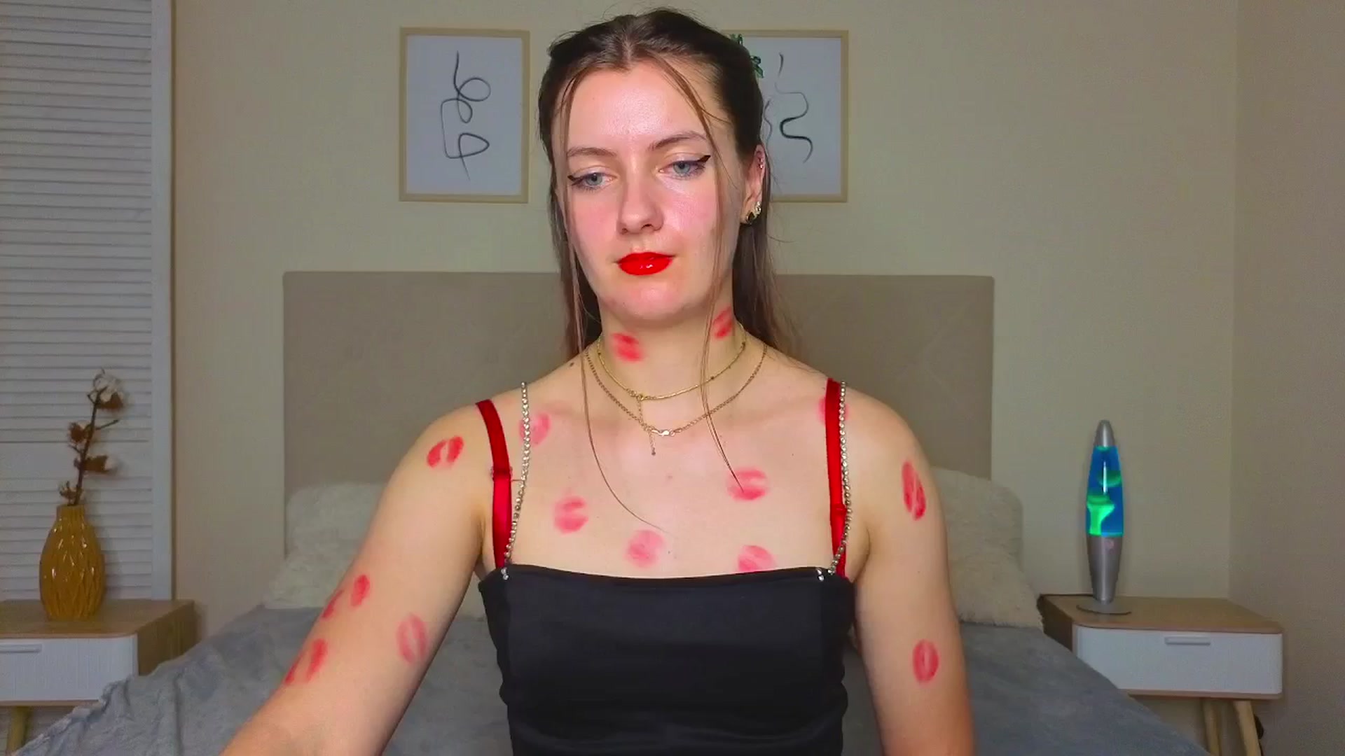 Gallery image thumbnail from Blush_flower's myfreecams stream on, 06/05/2025, 10:29 image 4 of 20