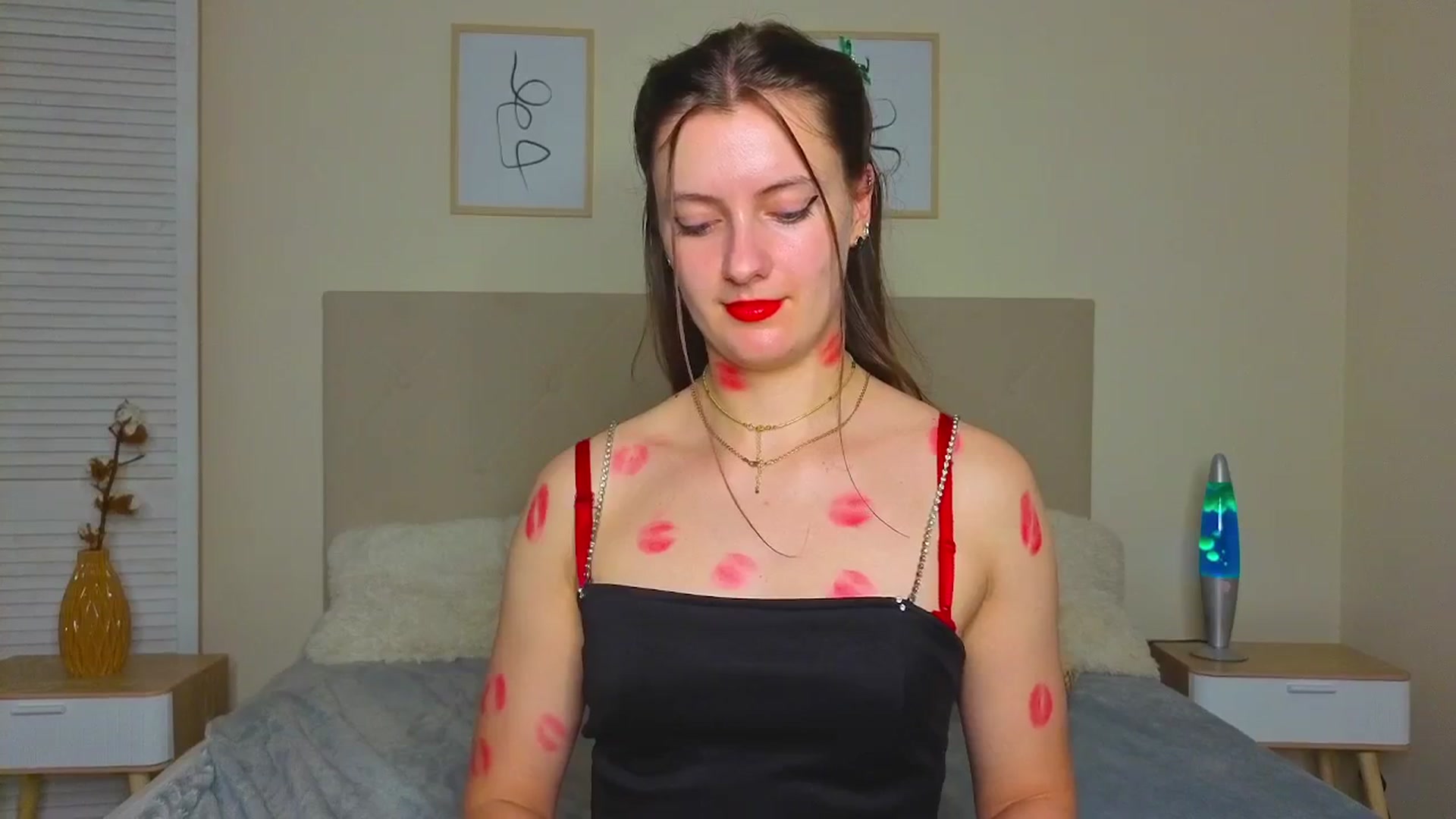 Gallery image thumbnail from Blush_flower's myfreecams stream on, 06/05/2025, 10:29 image 13 of 20