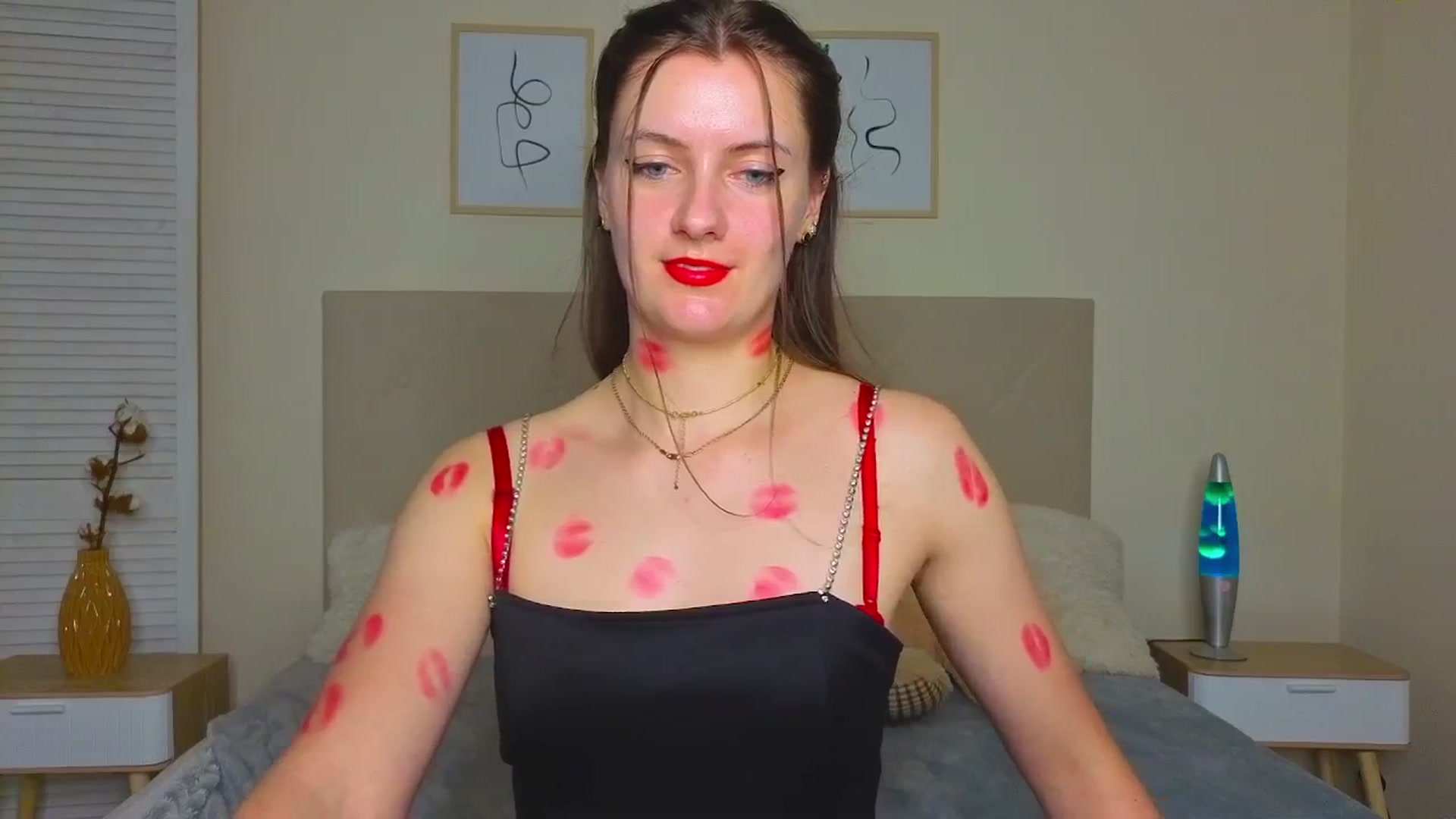 Gallery image thumbnail from Blush_flower's myfreecams stream on, 06/05/2025, 10:29 image 15 of 20