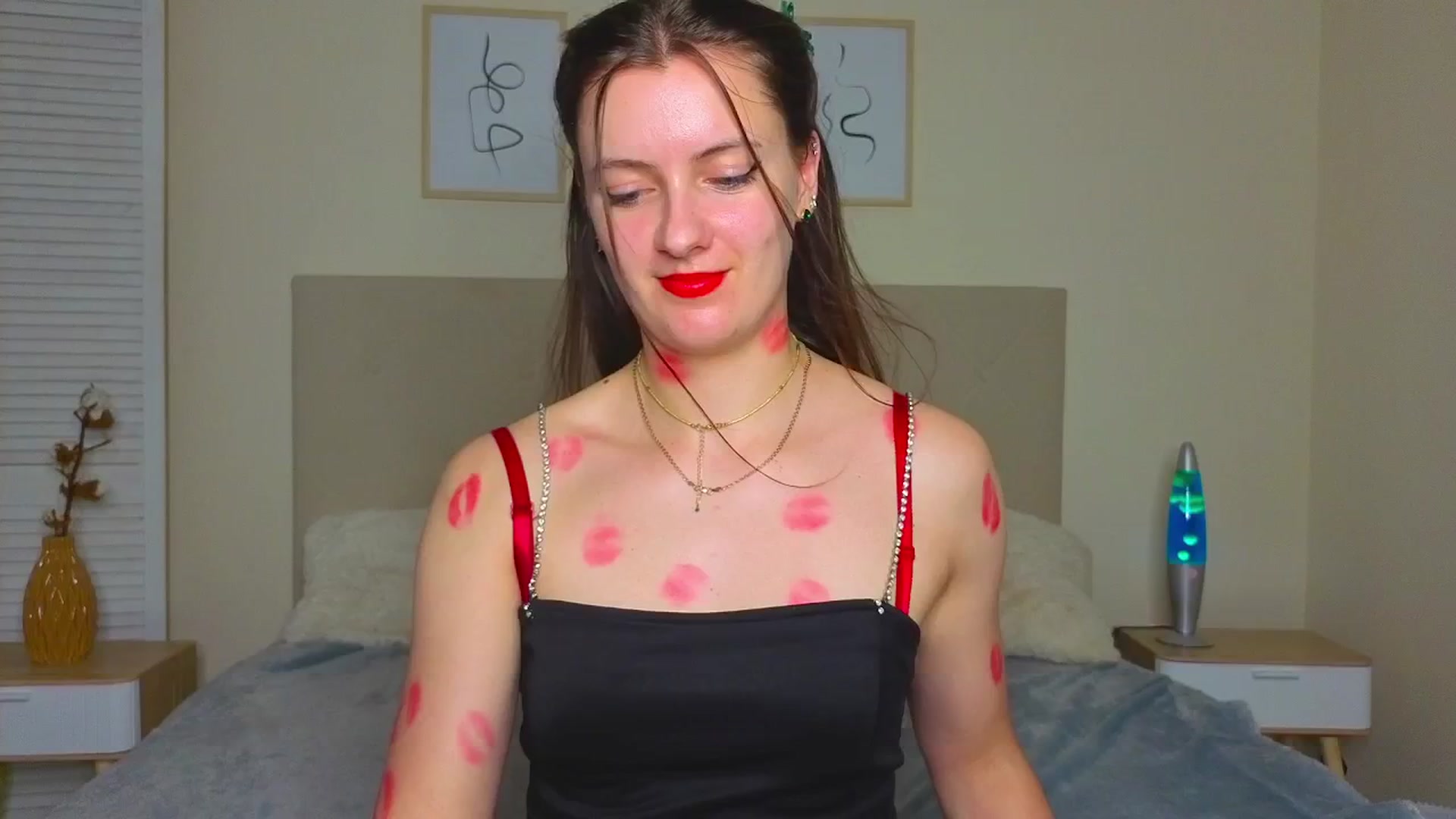 Gallery image thumbnail from Blush_flower's myfreecams stream on, 06/05/2025, 11:45 image 12 of 20