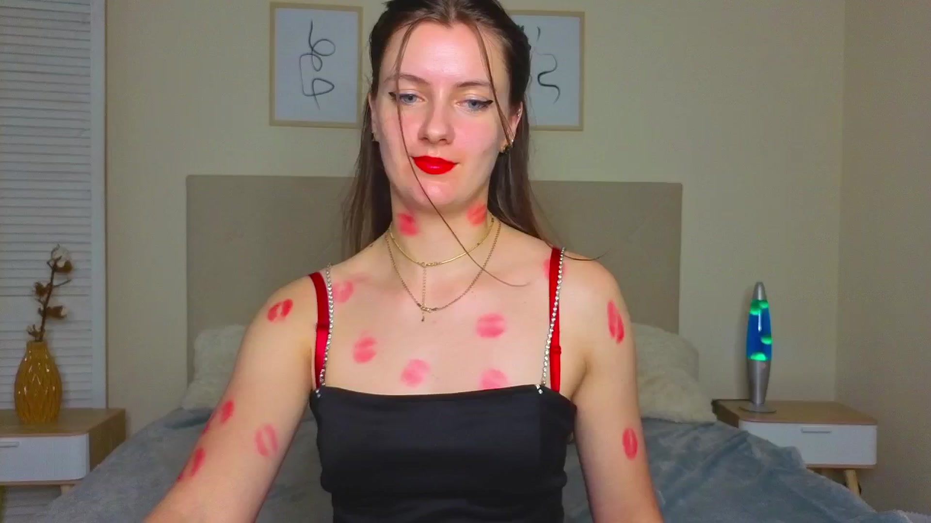 Gallery image thumbnail from Blush_flower's myfreecams stream on, 06/05/2025, 11:45 image 15 of 20