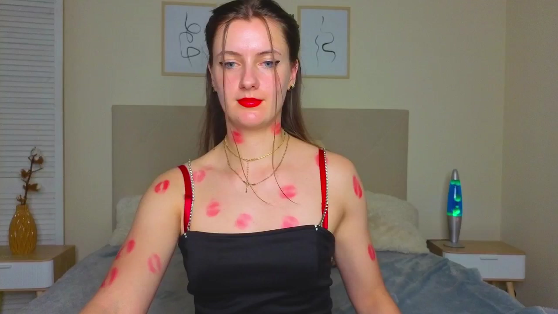 Gallery image thumbnail from Blush_flower's myfreecams stream on, 06/05/2025, 11:45 image 14 of 20