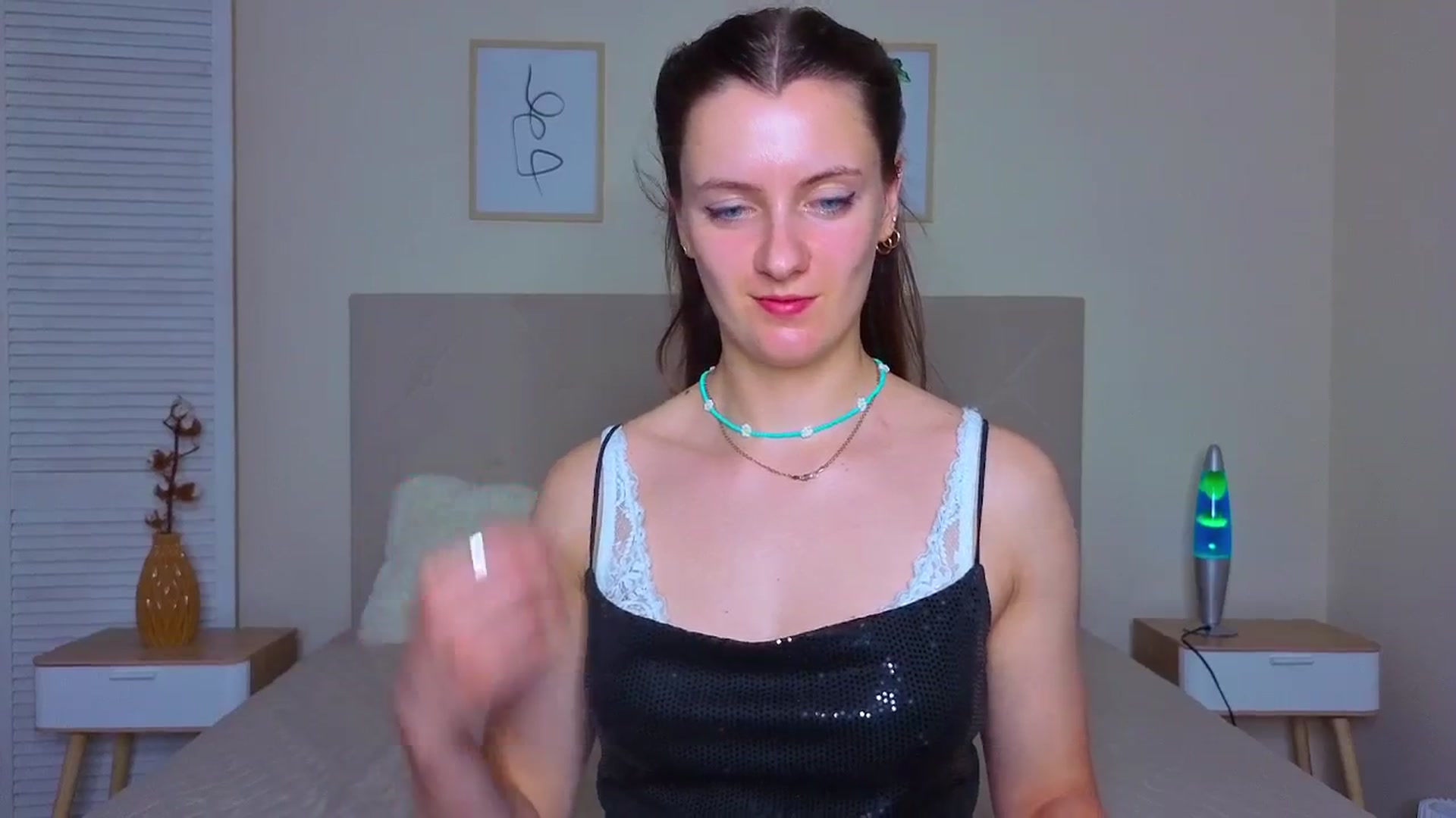 Gallery image thumbnail from Blush_flower's myfreecams stream on, 06/07/2025, 10:26 image 16 of 20