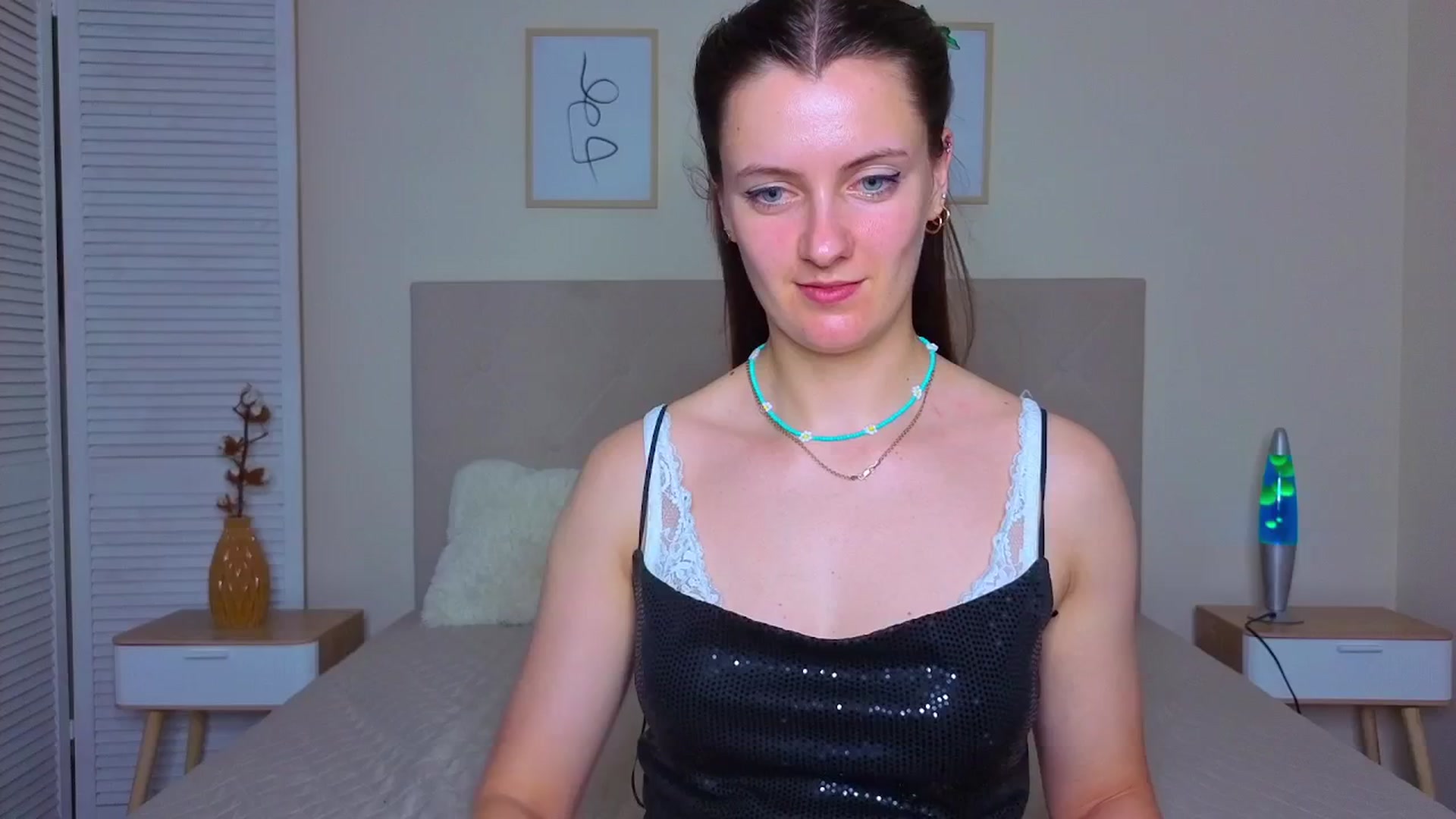 Gallery image thumbnail from Blush_flower's myfreecams stream on, 06/07/2025, 11:03 image 9 of 20