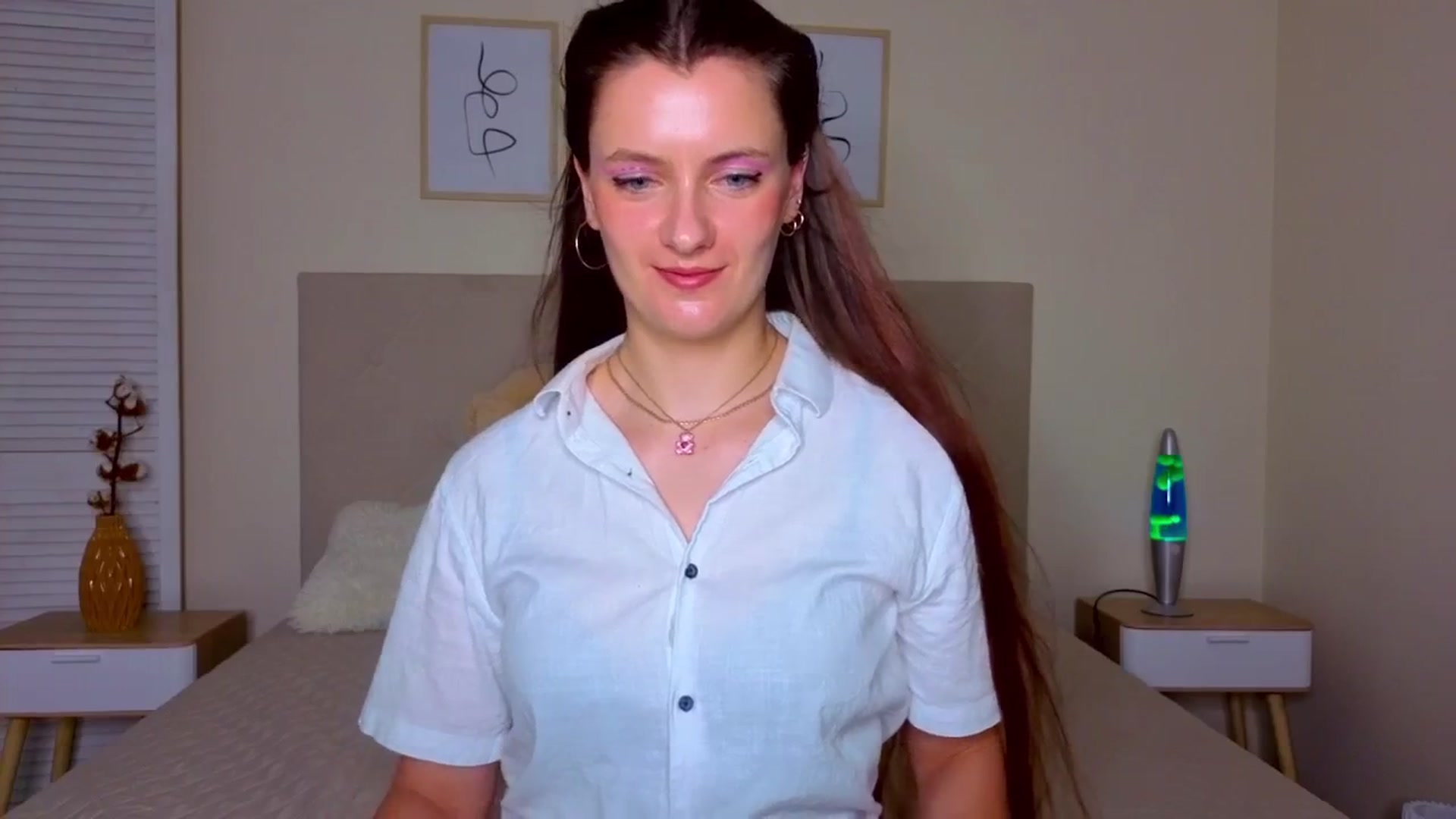 Gallery image thumbnail from Blush_flower's myfreecams stream on, 06/09/2025, 10:22 image 8 of 20