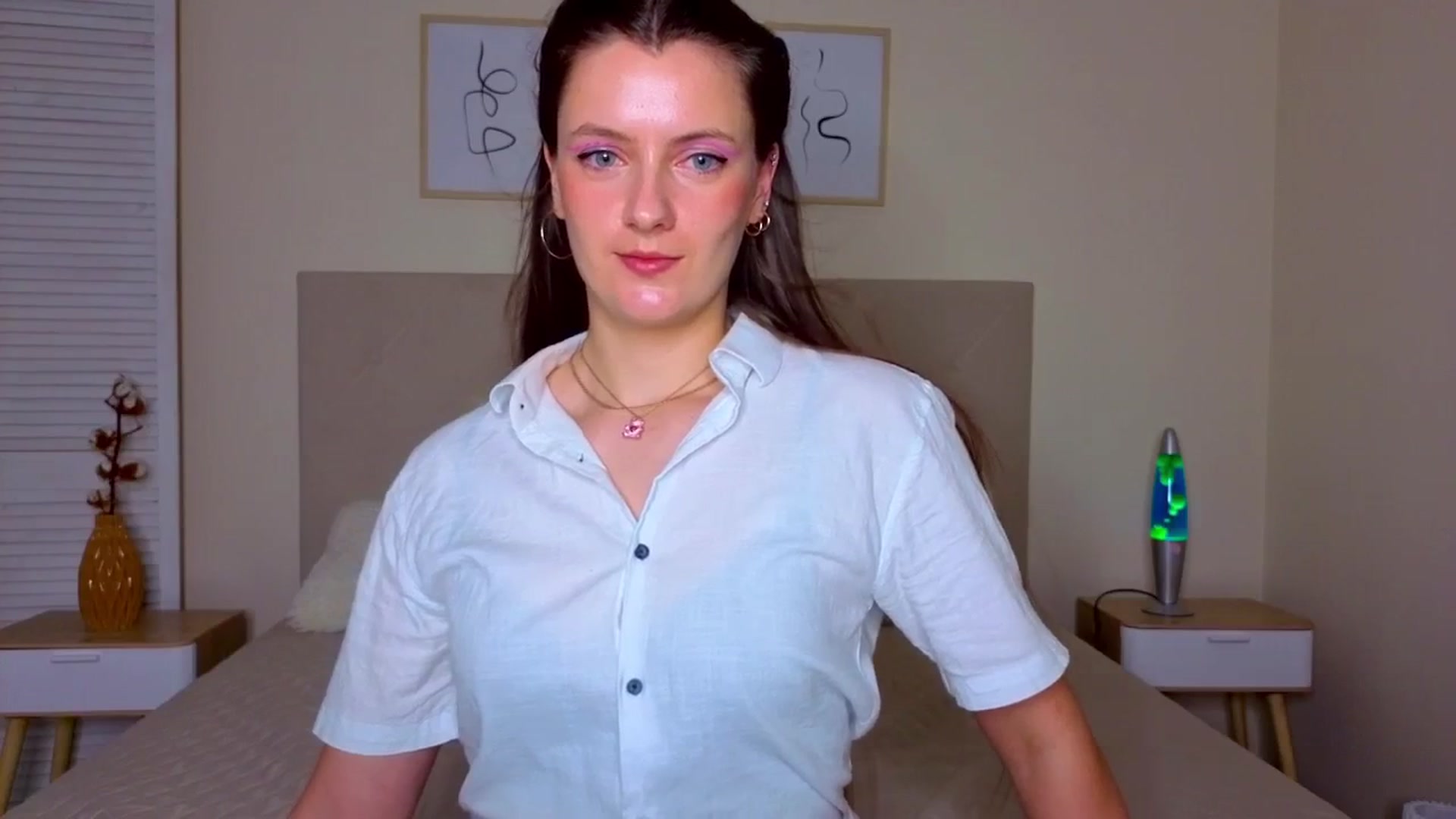 Gallery image thumbnail from Blush_flower's myfreecams stream on, 06/09/2025, 10:22 image 4 of 20