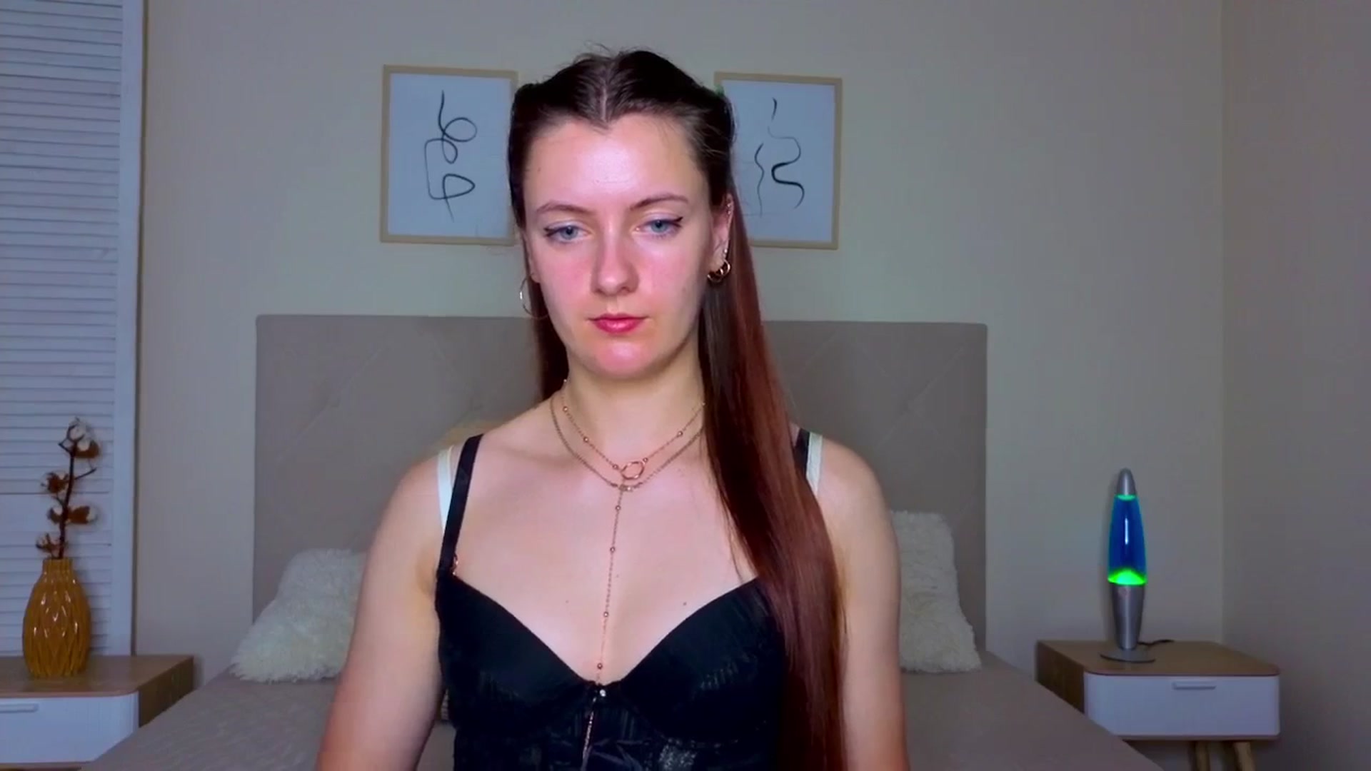 Gallery image thumbnail from Blush_flower's myfreecams stream on, 06/10/2025, 07:37 image 15 of 20