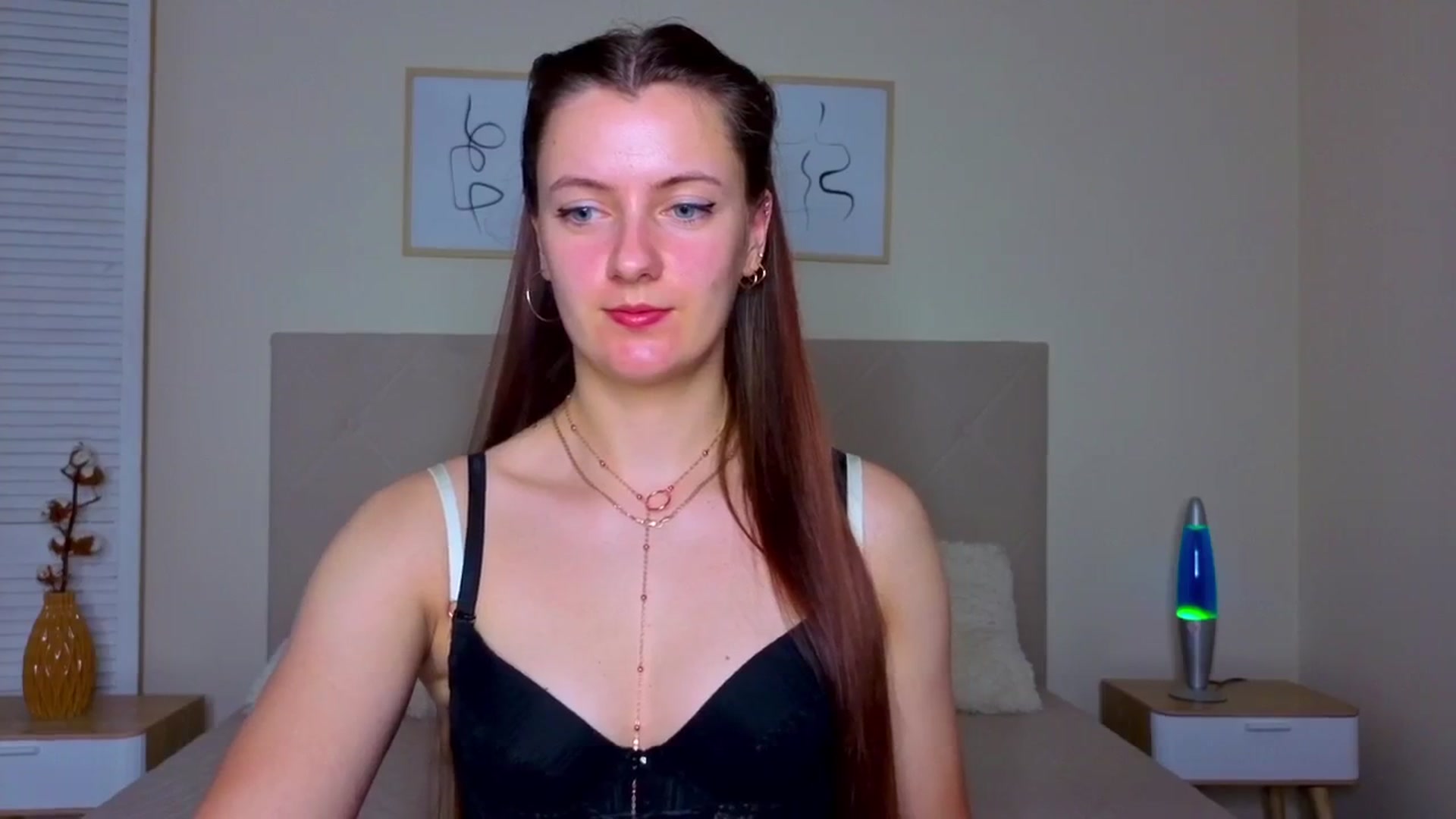 Gallery image thumbnail from Blush_flower's myfreecams stream on, 06/10/2025, 07:37 image 7 of 20