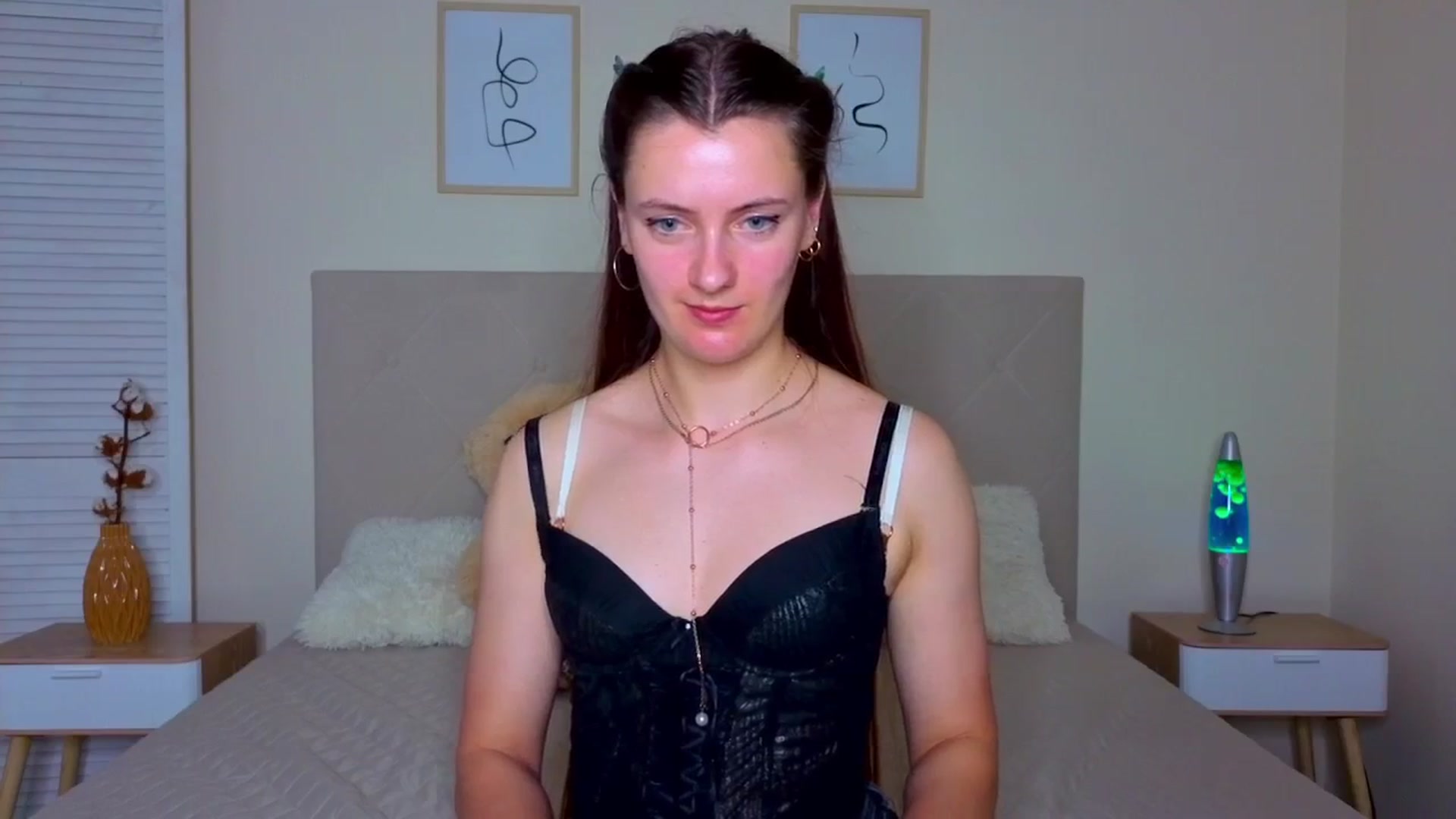 Gallery image thumbnail from Blush_flower's myfreecams stream on, 06/10/2025, 11:56 image 19 of 20