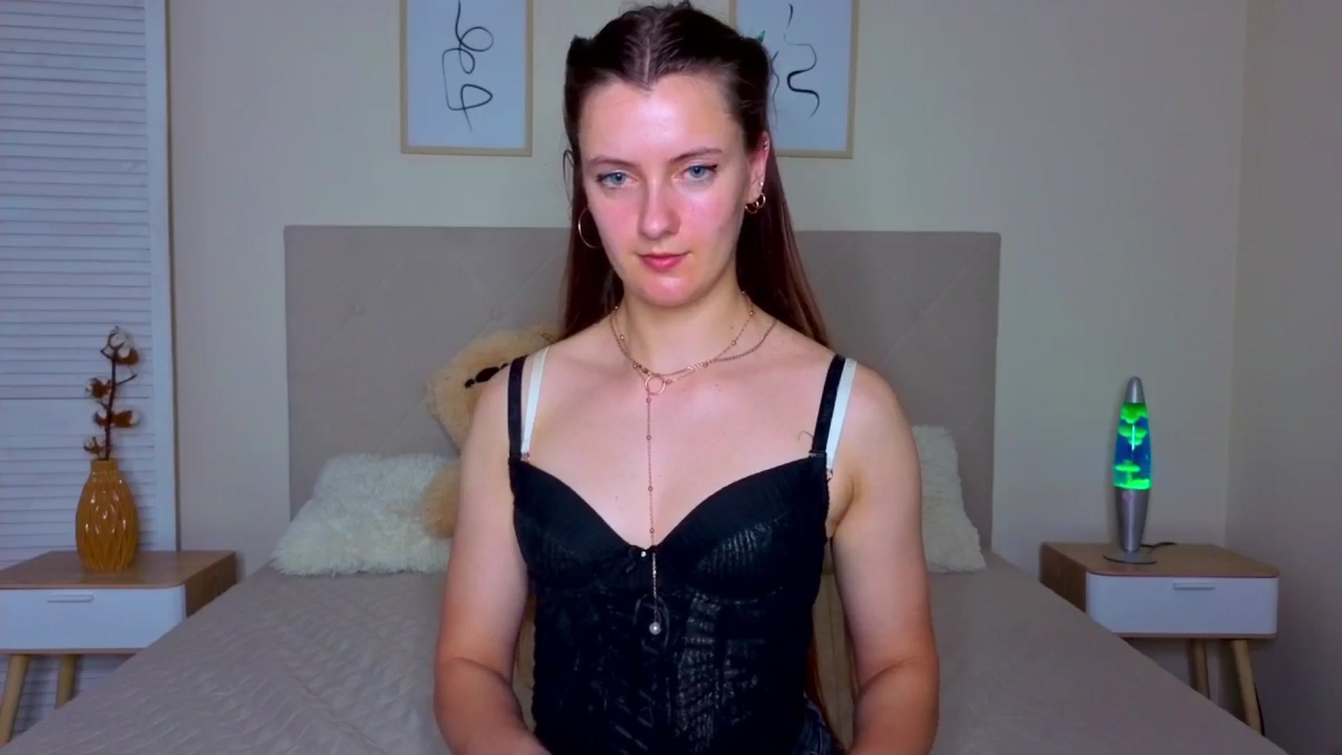 Gallery image thumbnail from Blush_flower's myfreecams stream on, 06/10/2025, 11:56 image 13 of 20