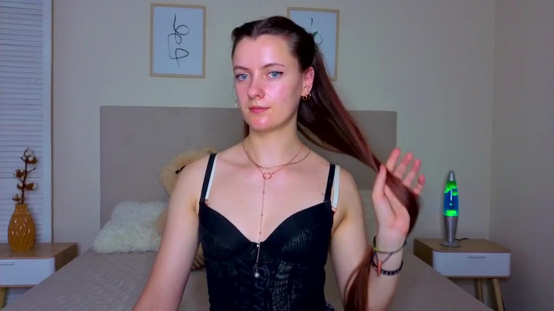 Gallery image thumbnail from Blush_flower's myfreecams stream on, 06/10/2025, 11:56 image 9 of 20