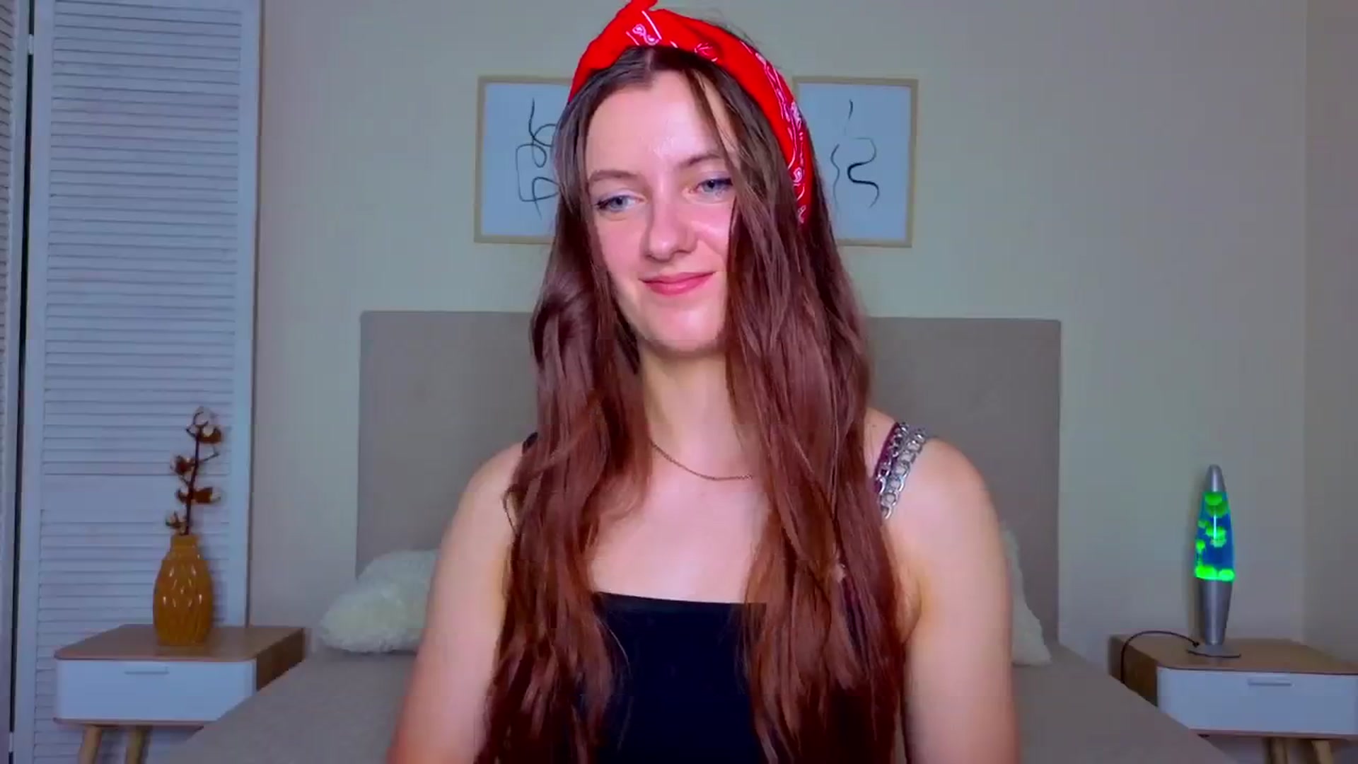 Gallery image thumbnail from Blush_flower's myfreecams stream on, 06/12/2025, 08:52 image 15 of 20