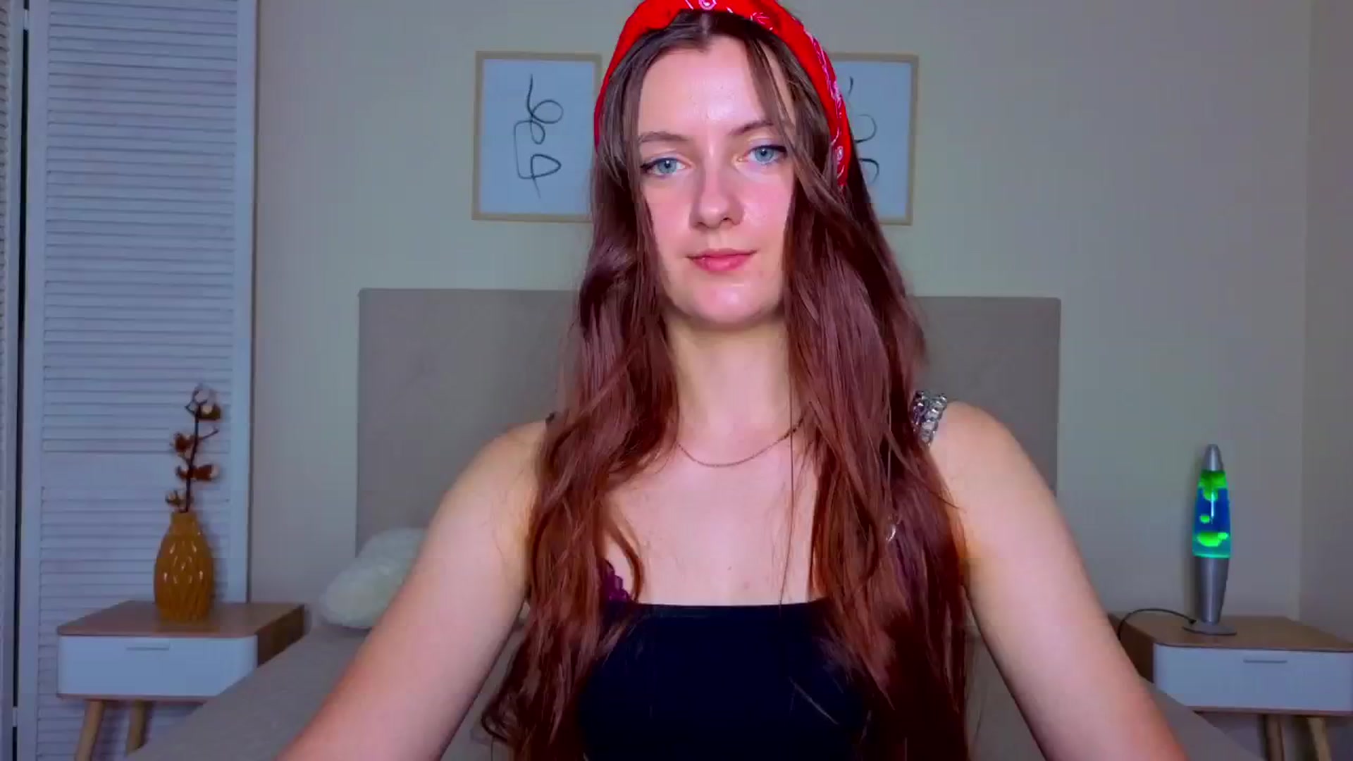 Gallery image thumbnail from Blush_flower's myfreecams stream on, 06/12/2025, 08:52 image 1 of 20