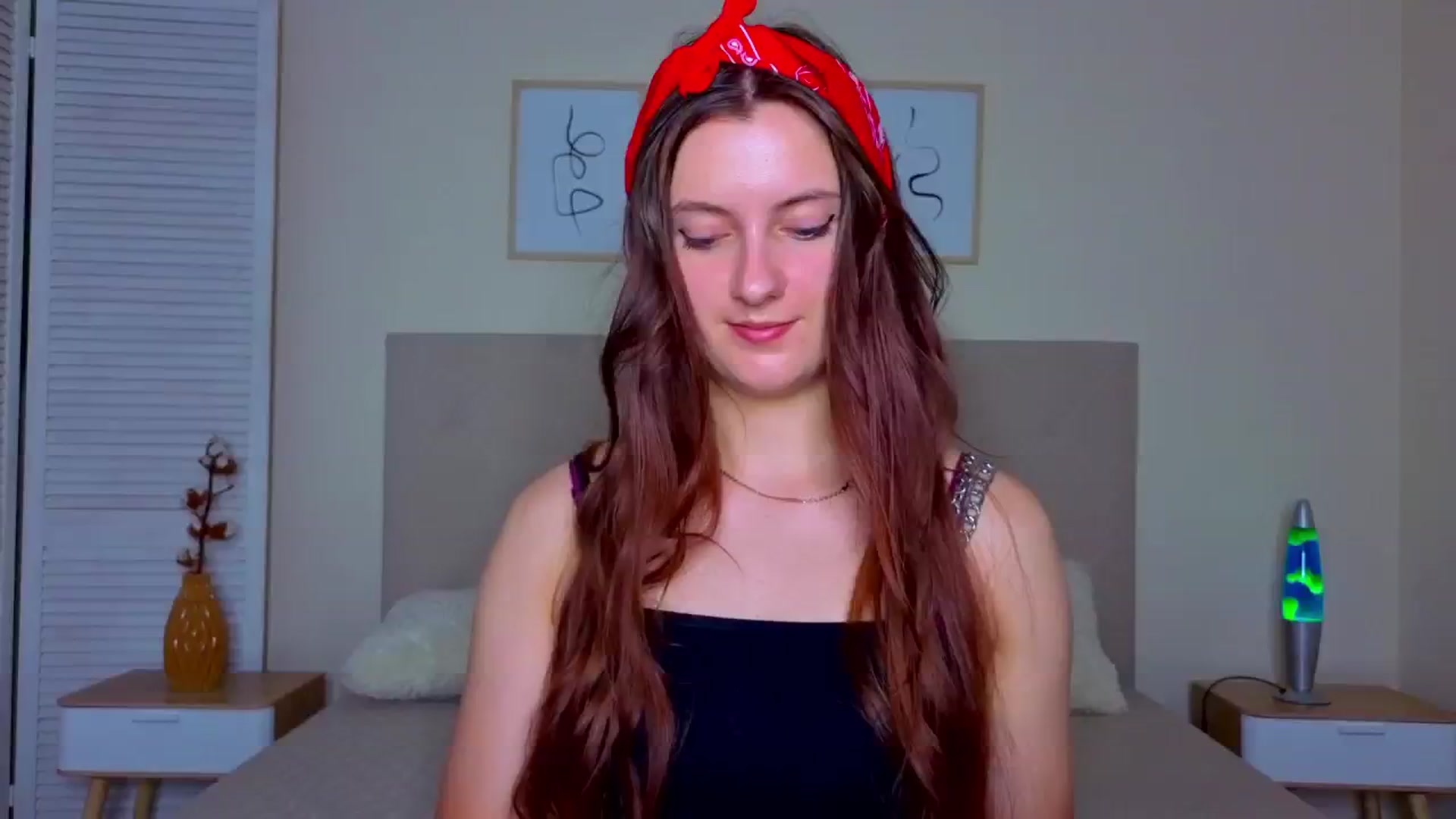 Gallery image thumbnail from Blush_flower's myfreecams stream on, 06/12/2025, 08:52 image 6 of 20