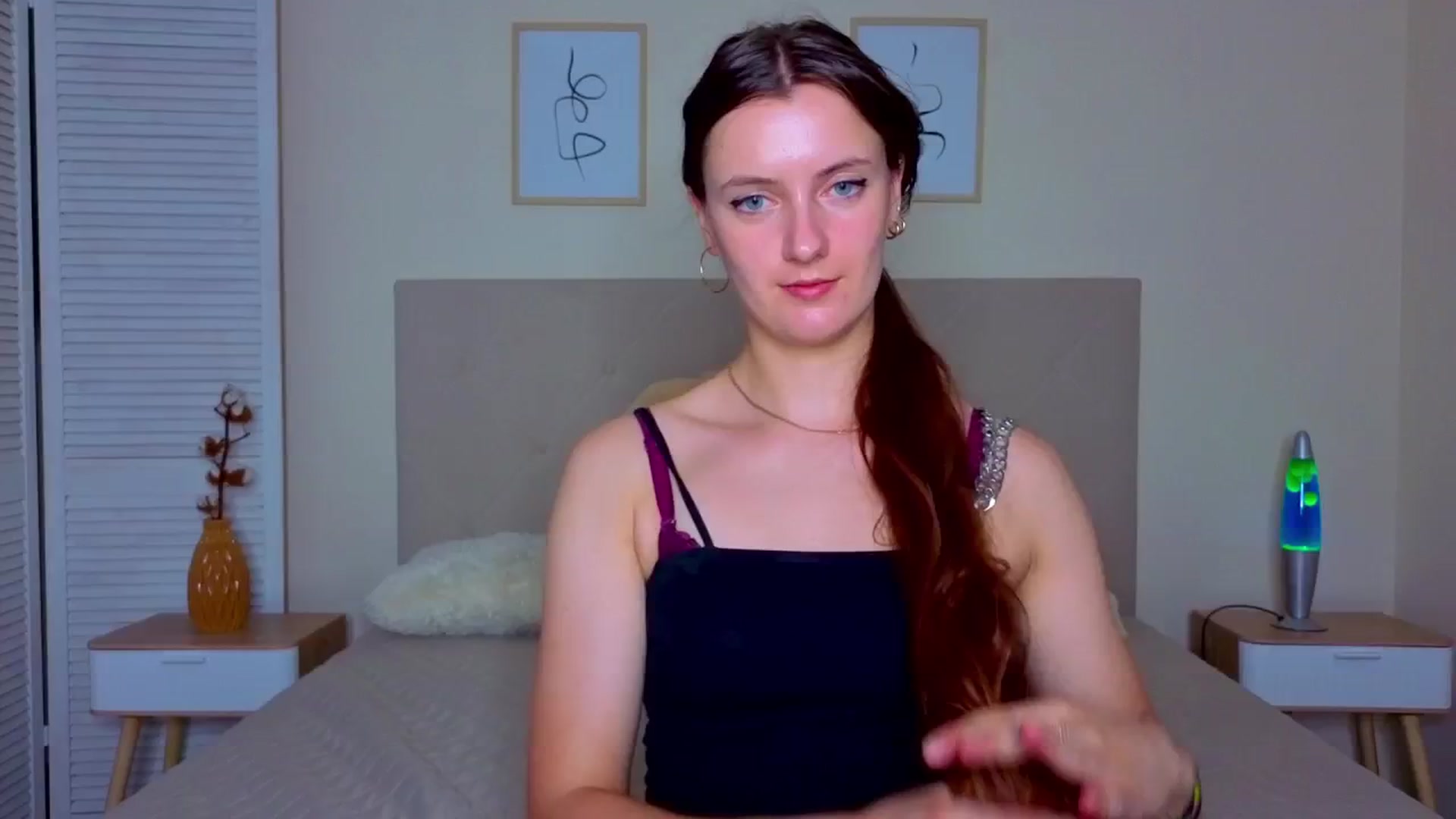 Gallery image thumbnail from Blush_flower's myfreecams stream on, 06/12/2025, 12:43 image 19 of 20