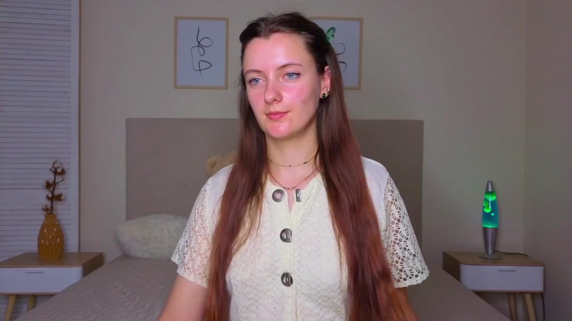 Gallery image thumbnail from Blush_flower's myfreecams stream on, 06/17/2025, 09:58 image 1 of 20
