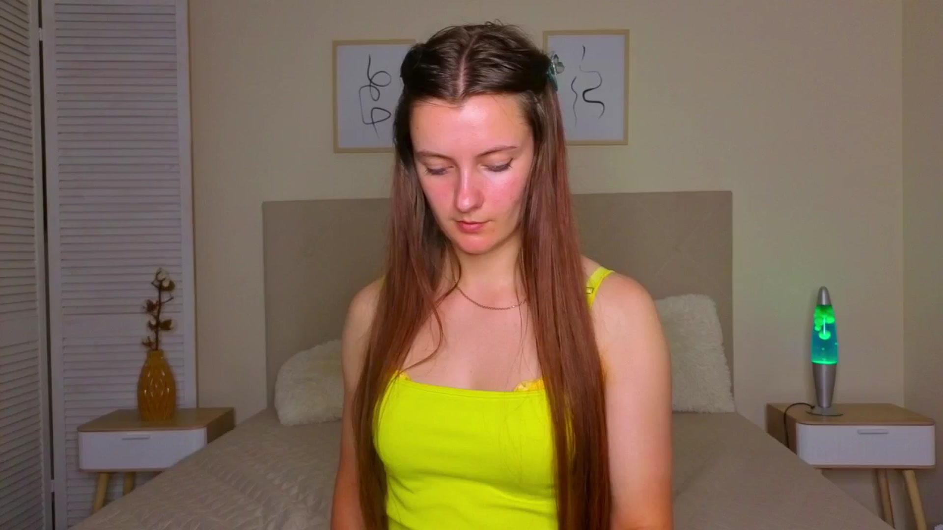 Gallery image thumbnail from Blush_flower's myfreecams stream on, 06/19/2025, 11:57 image 14 of 20