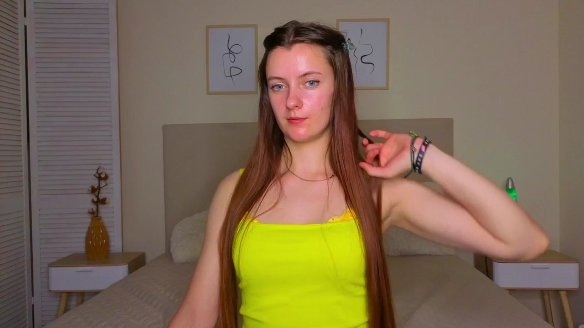 Gallery image thumbnail from Blush_flower's myfreecams stream on, 06/19/2025, 11:57 image 13 of 20