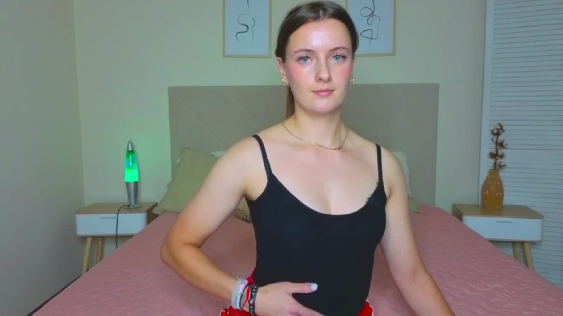 Gallery image thumbnail from Blush_flower's myfreecams stream on, 09/28/2025, 11:54 image 18 of 20