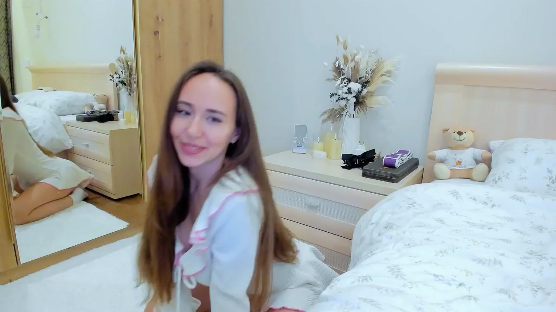 Gallery image thumbnail from BlushyAnna's myfreecams stream on, 06/11/2025, 20:15 image 2 of 20