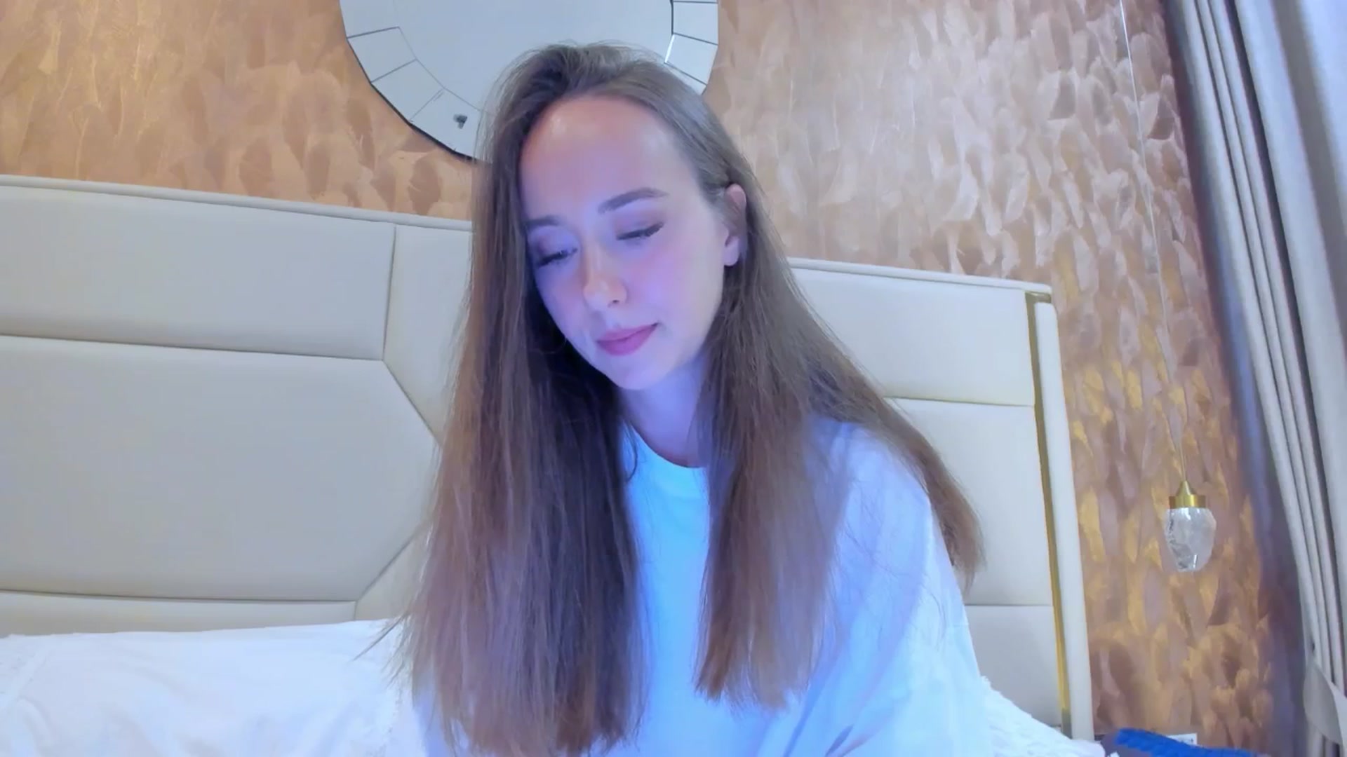 Gallery image thumbnail from BlushyAnna's myfreecams stream on, 11/07/2025, 07:04 image 4 of 20