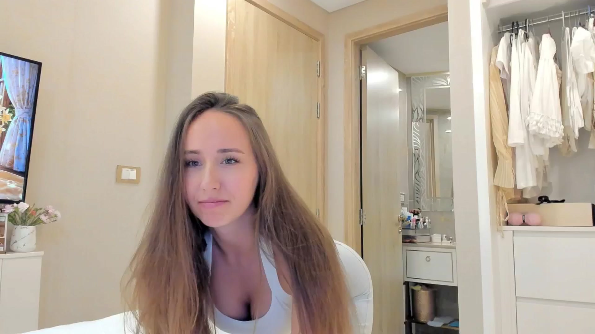 Gallery image thumbnail from BlushyAnna's myfreecams stream on, 04/06/2026, 06:14 image 1 of 20