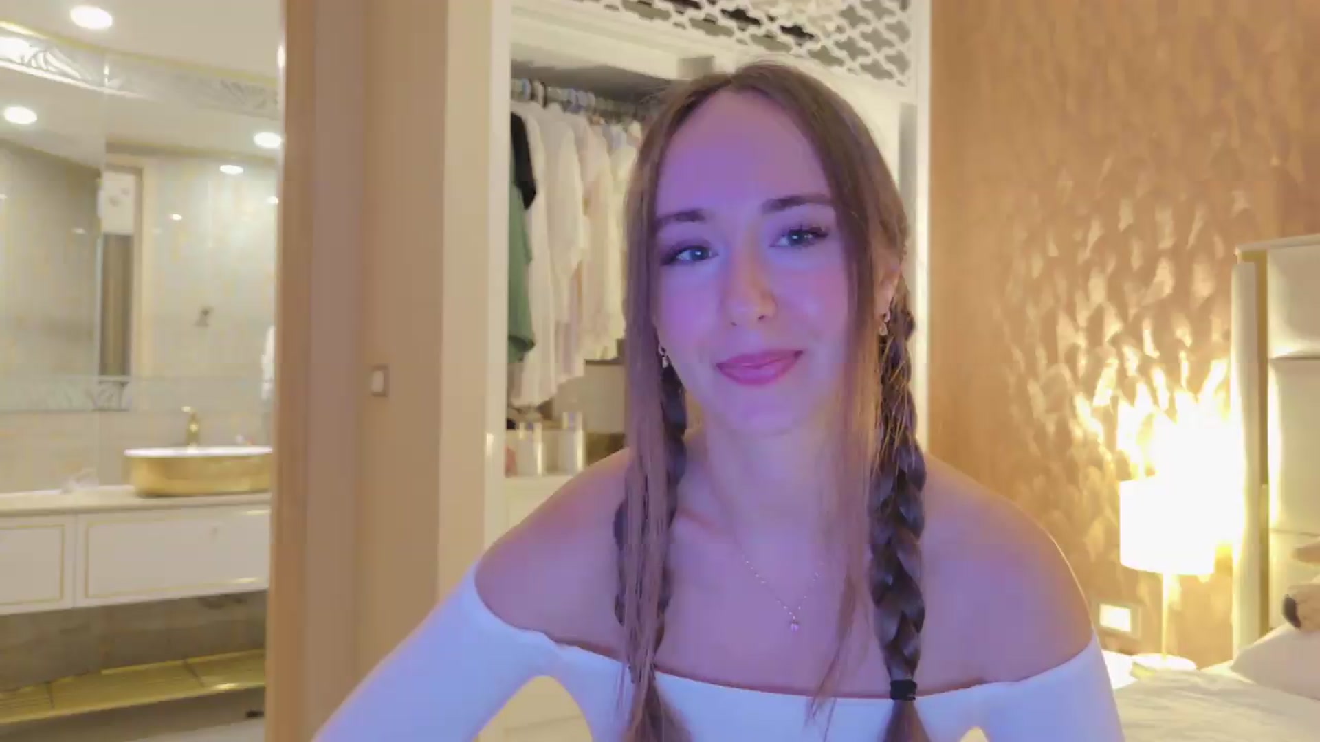 Gallery image thumbnail from BlushyAnna's myfreecams stream on, 06/20/2026, 05:11 image 3 of 20