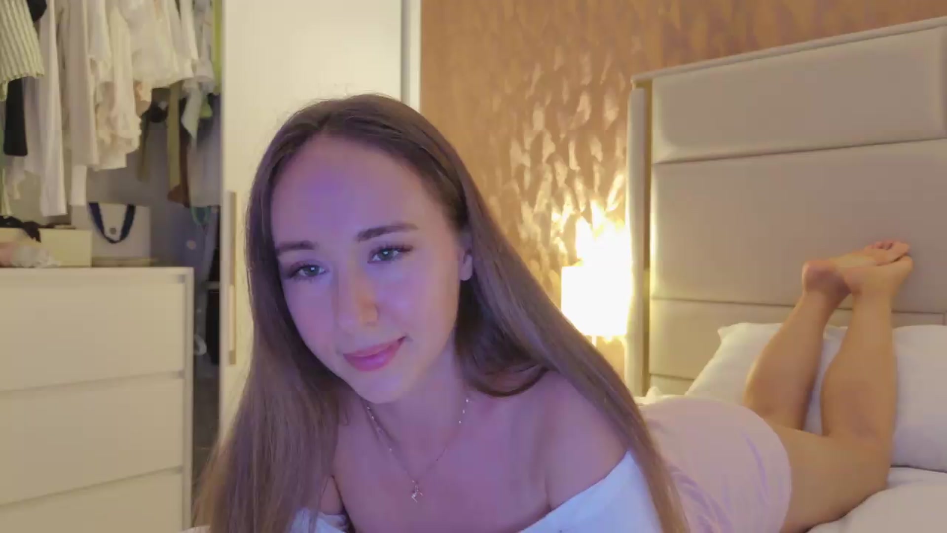 Gallery image thumbnail from BlushyAnna's myfreecams stream on, 07/16/2026, 07:35 image 3 of 20