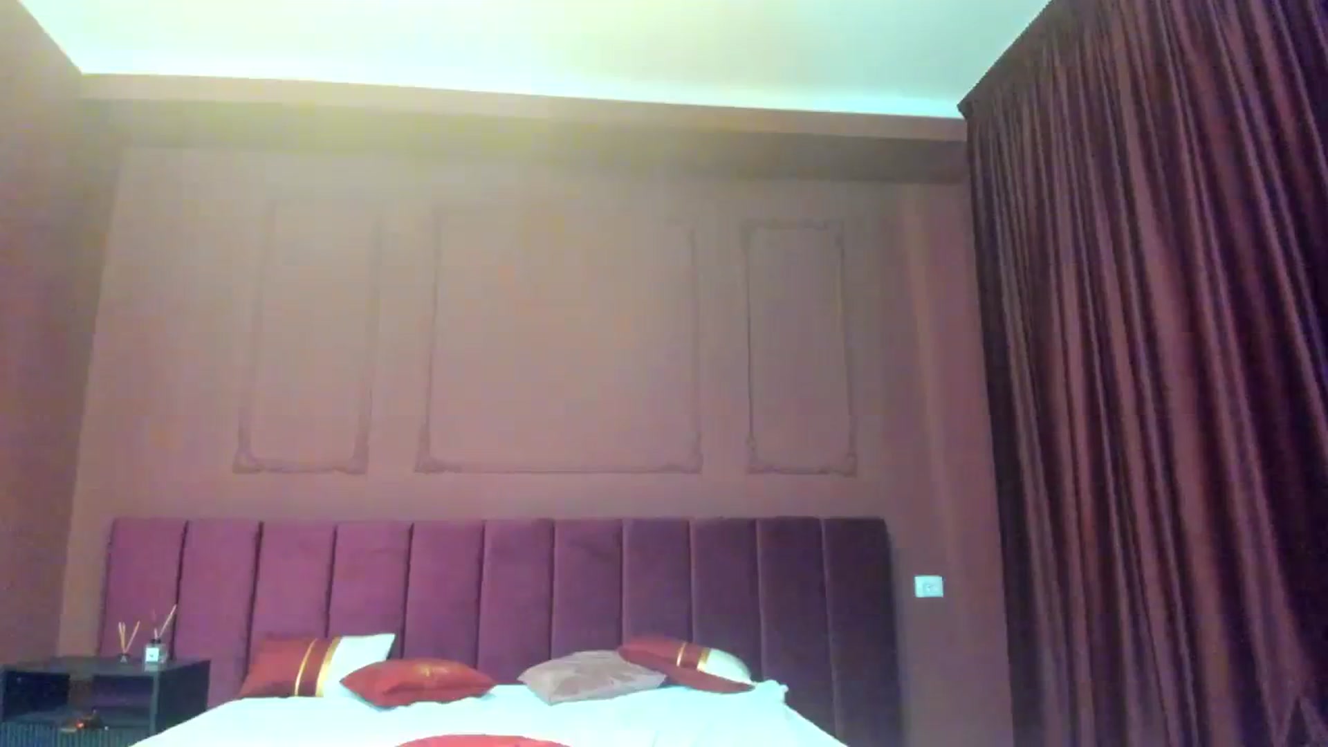 Gallery image thumbnail from Bo0ty_queen_'s myfreecams stream on, 03/27/2024, 13:40 image 20 of 20