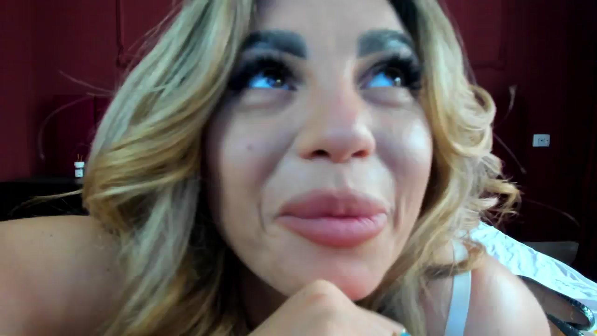 Gallery image thumbnail from Bo0ty_queen_'s myfreecams stream on, 05/12/2024, 11:36 image 15 of 20